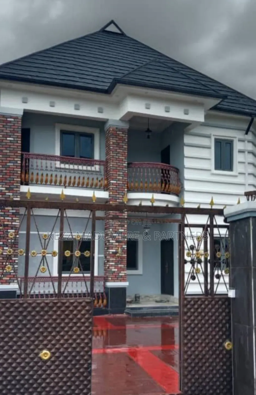 5bdrm Duplex in Eliozu Eneka Link for sale