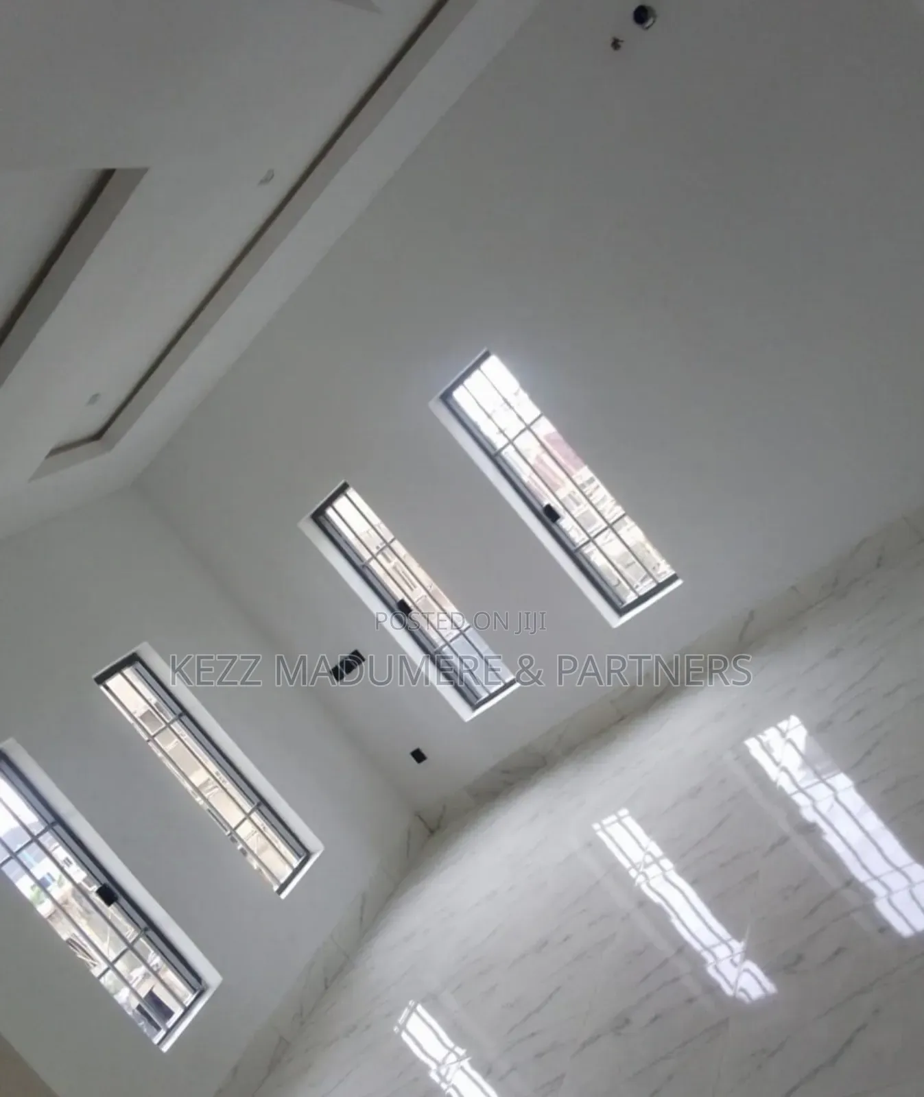 5bdrm Duplex in Eliozu Eneka Link for sale