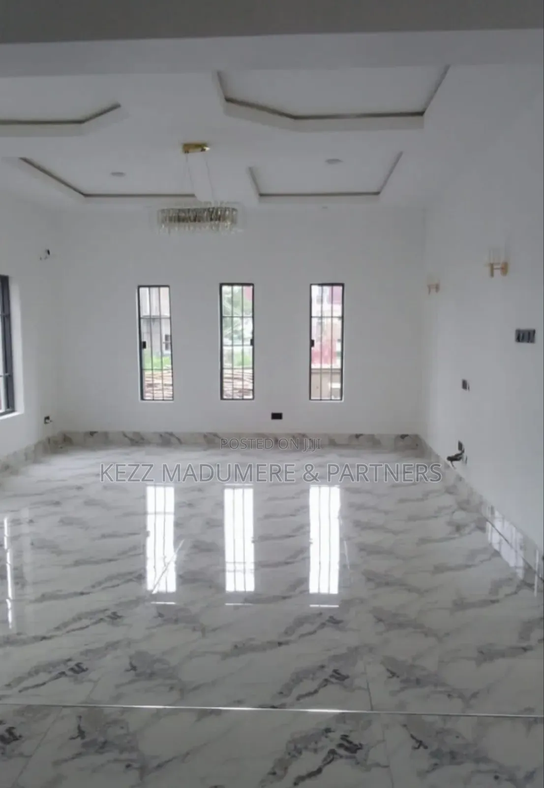 5bdrm Duplex in Eliozu Eneka Link for sale
