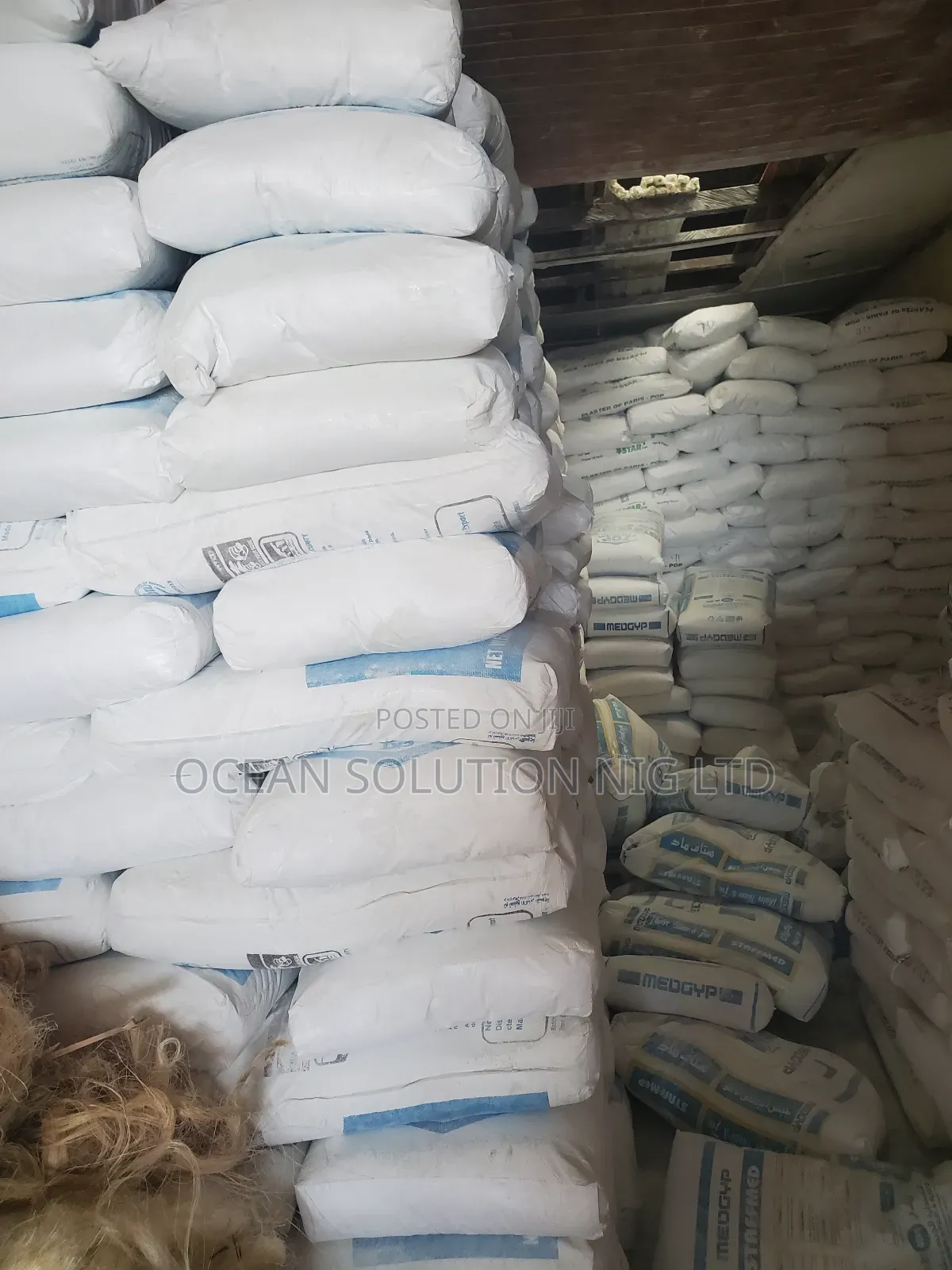 White Cement / Plaster of Paris Pop