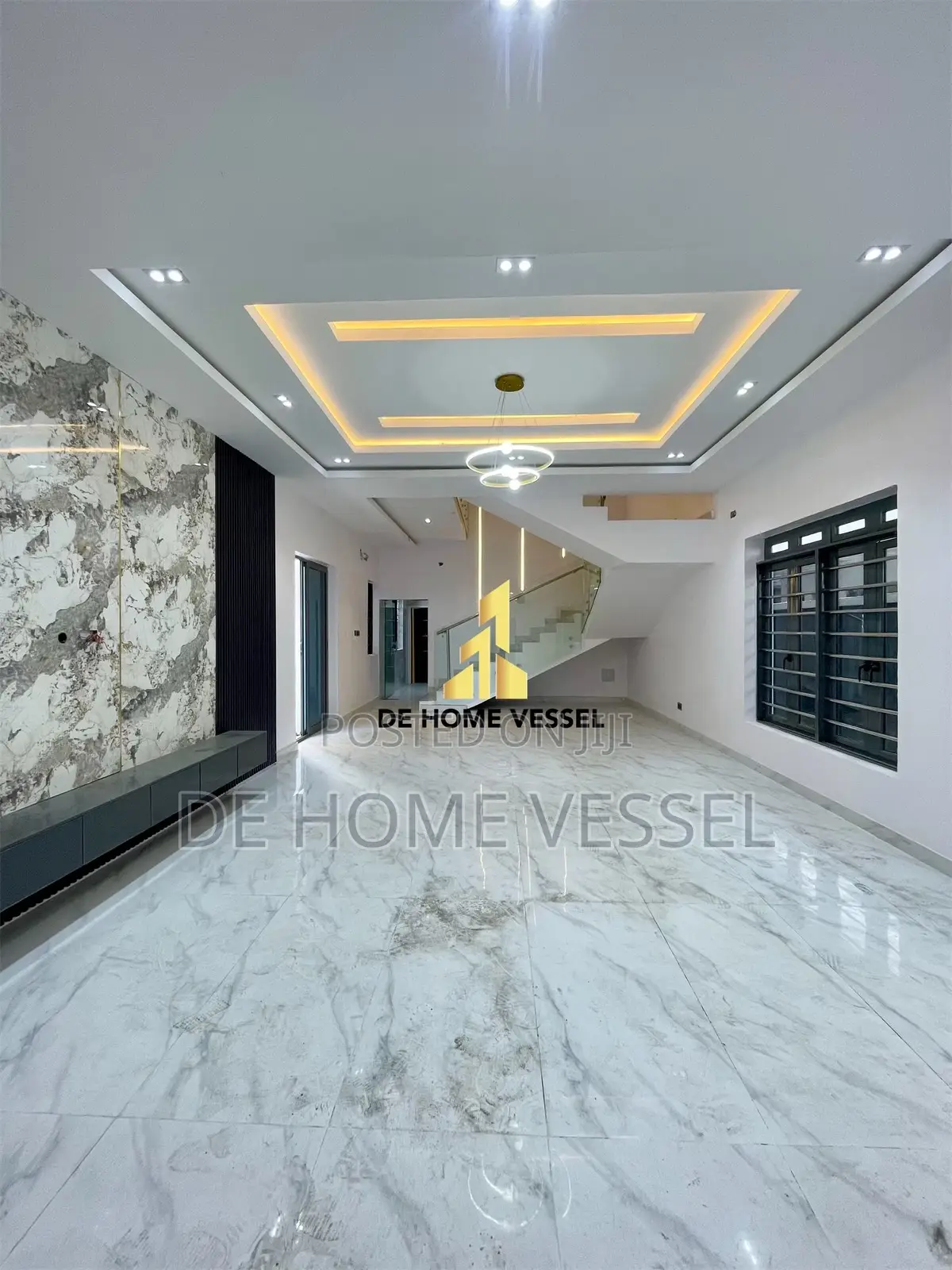5bdrm Duplex in Ologolo for sale