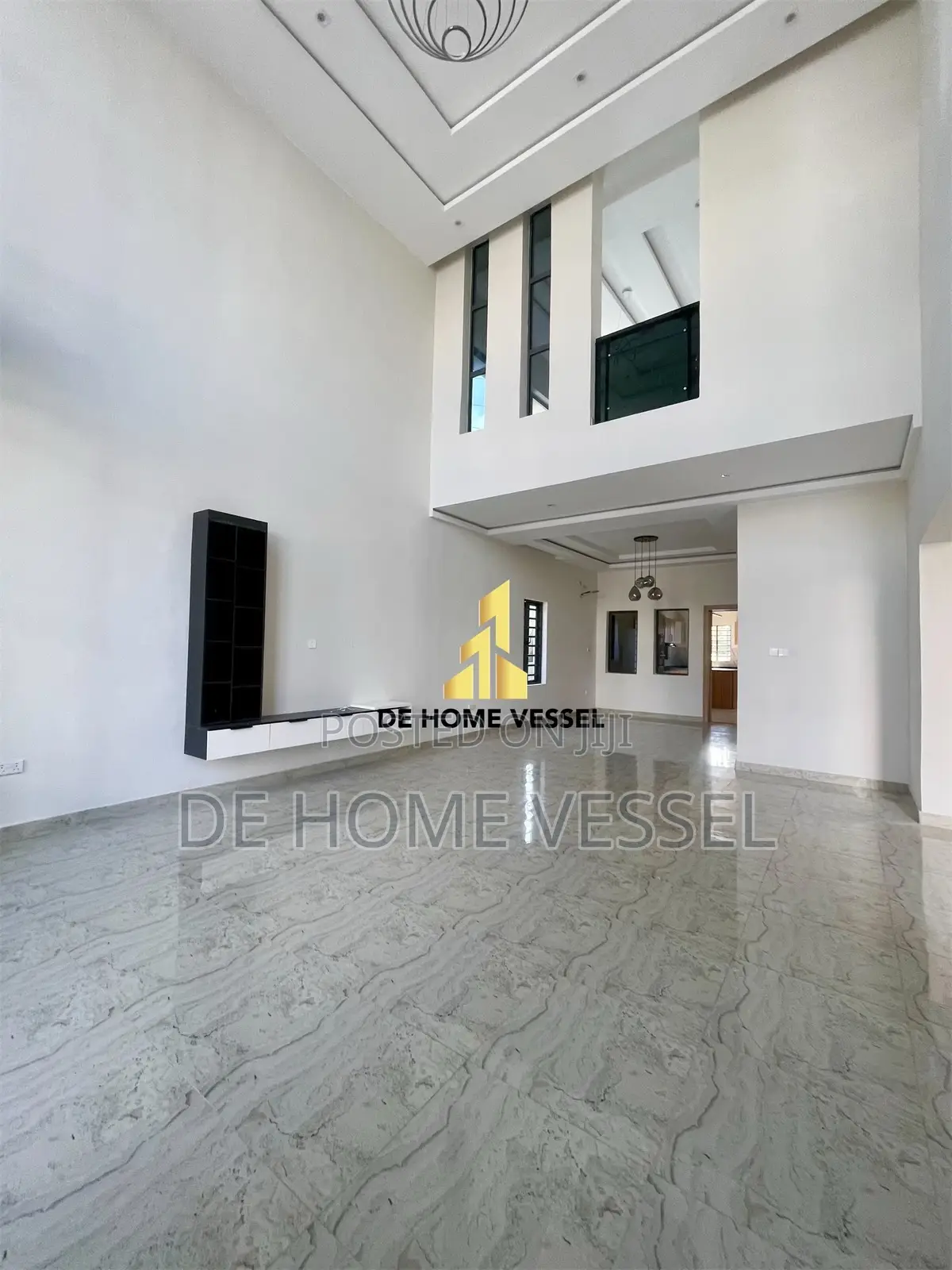 5bdrm Duplex in Lekki for sale
