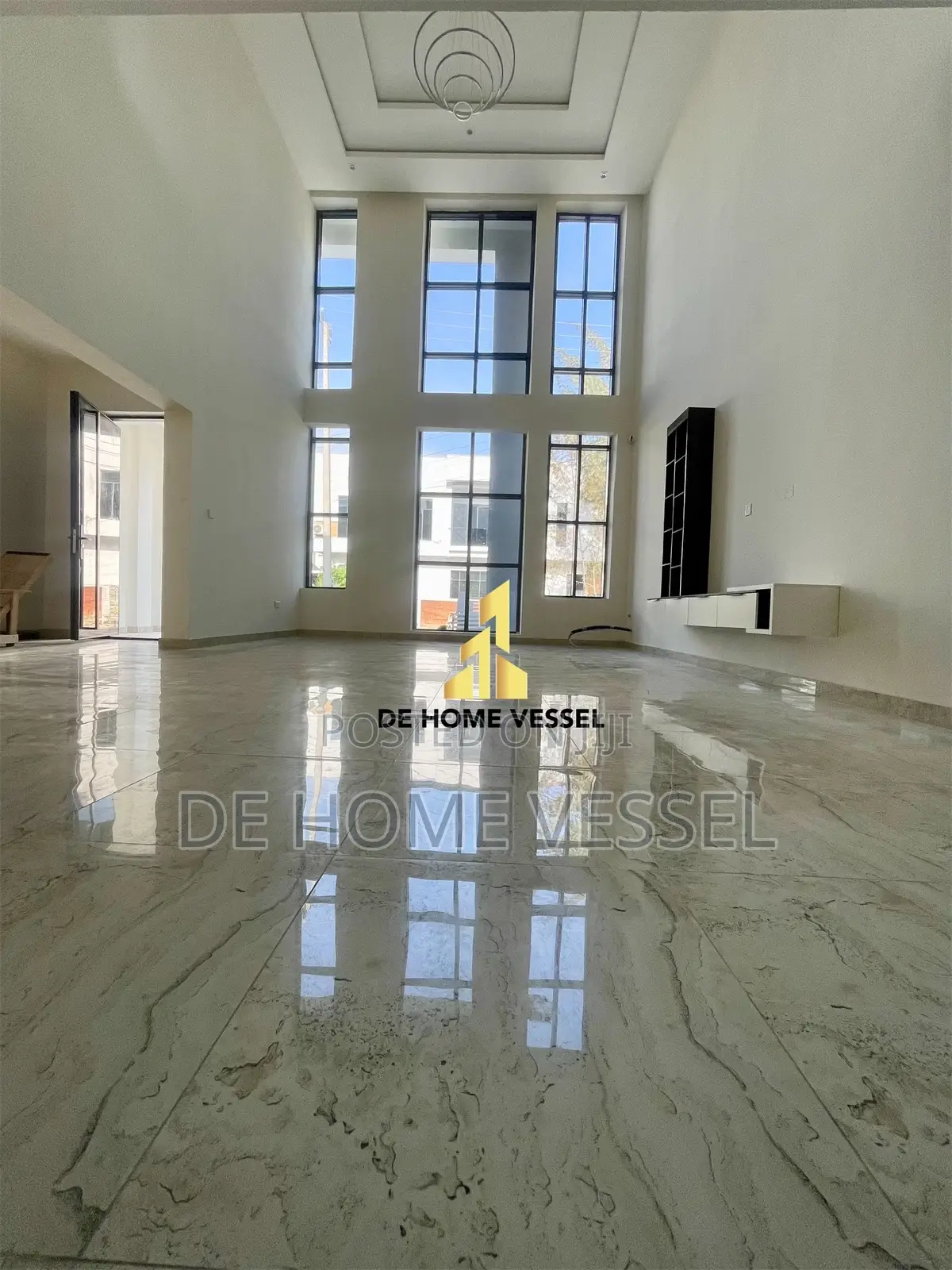 5bdrm Duplex in Lekki for sale