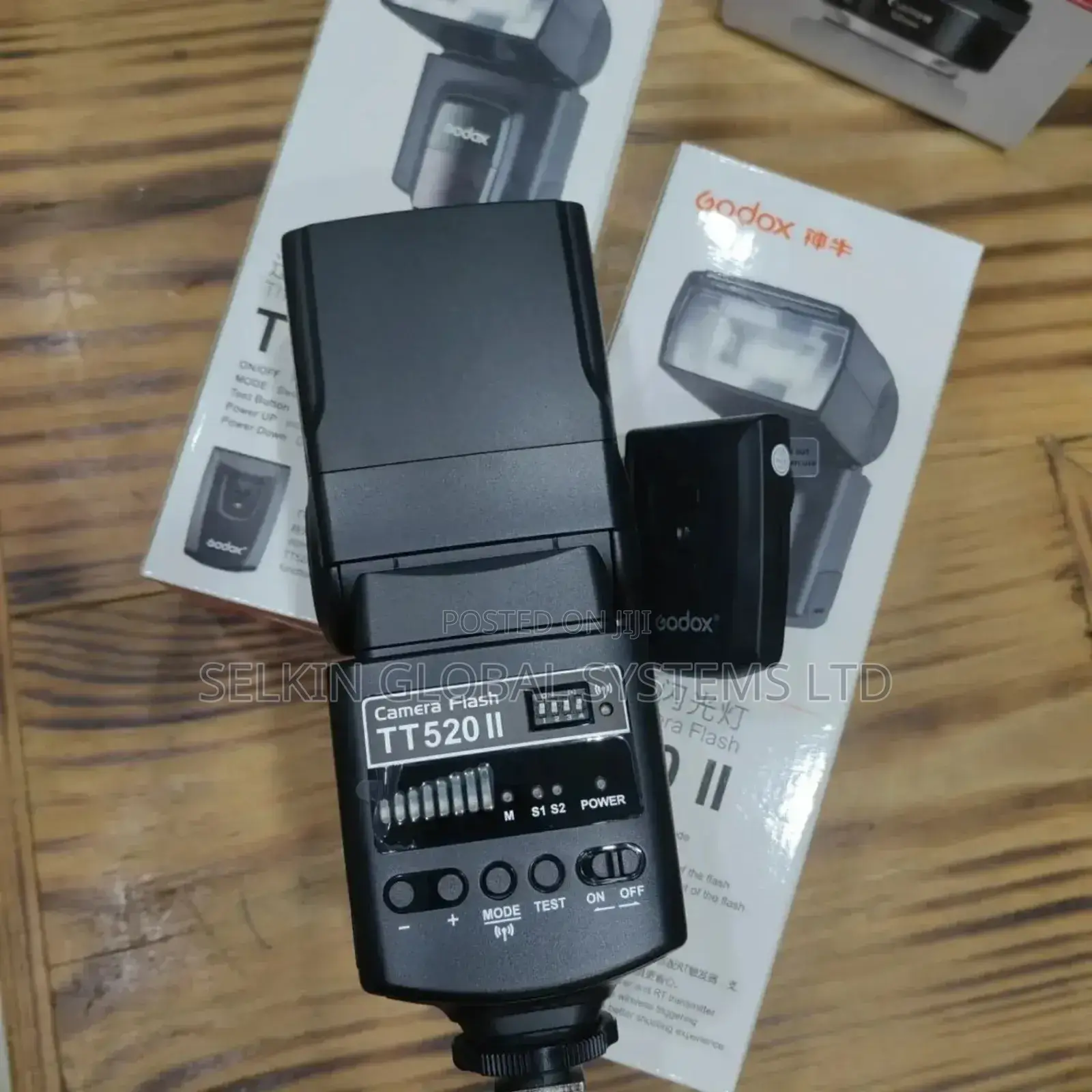 Godox Thinklite TT520 Camera Flash Speedlite Master/Slave
