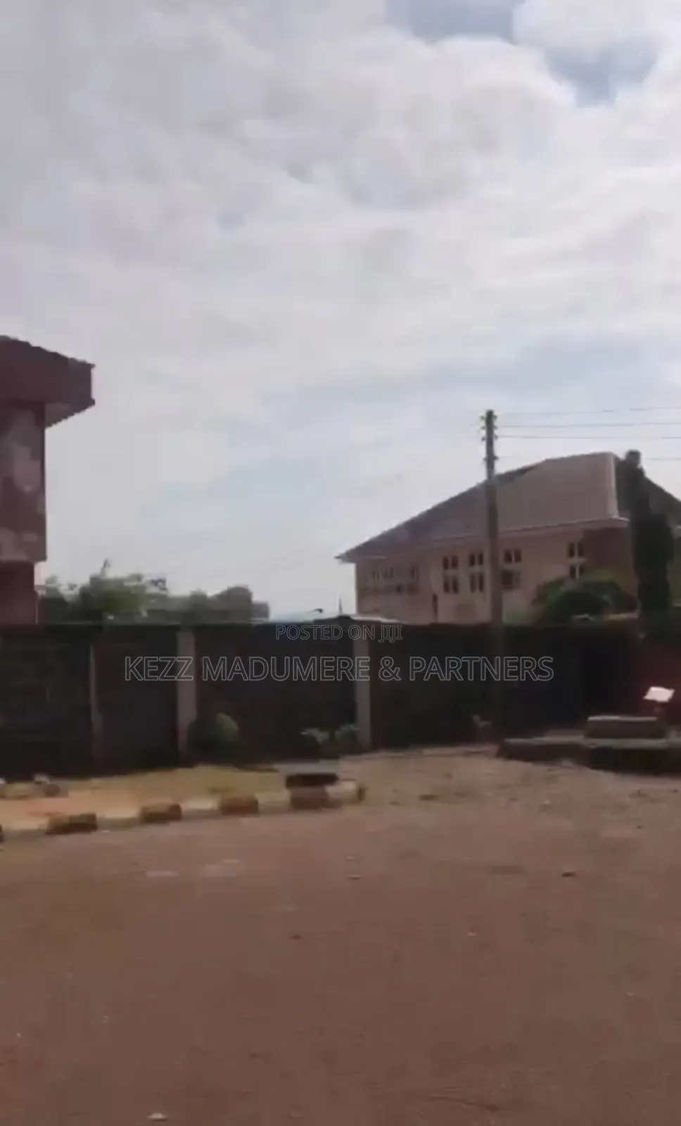 For Sale : Cofo 2500 SQMTRS AT INDEPENDENCE LAYOUT , ENUGU