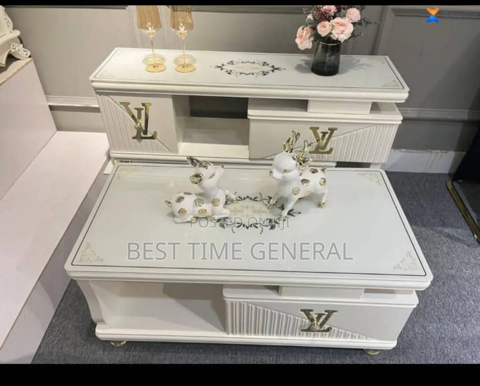 Luxury Set of Center and TV Stand