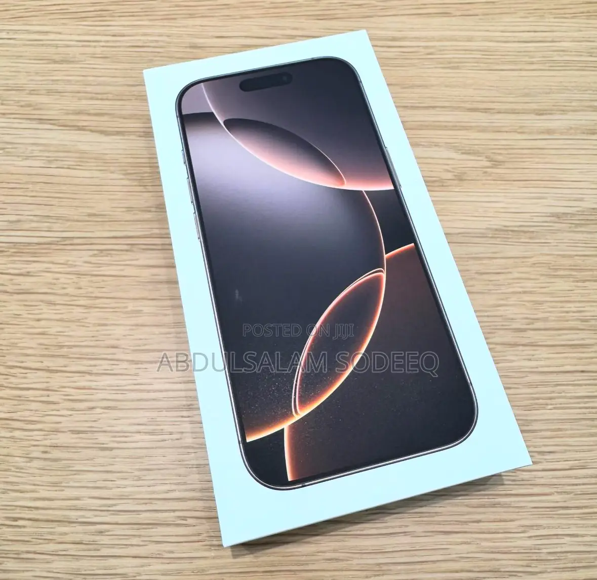 New Apple iPhone 16 Pro 128 GB Gold