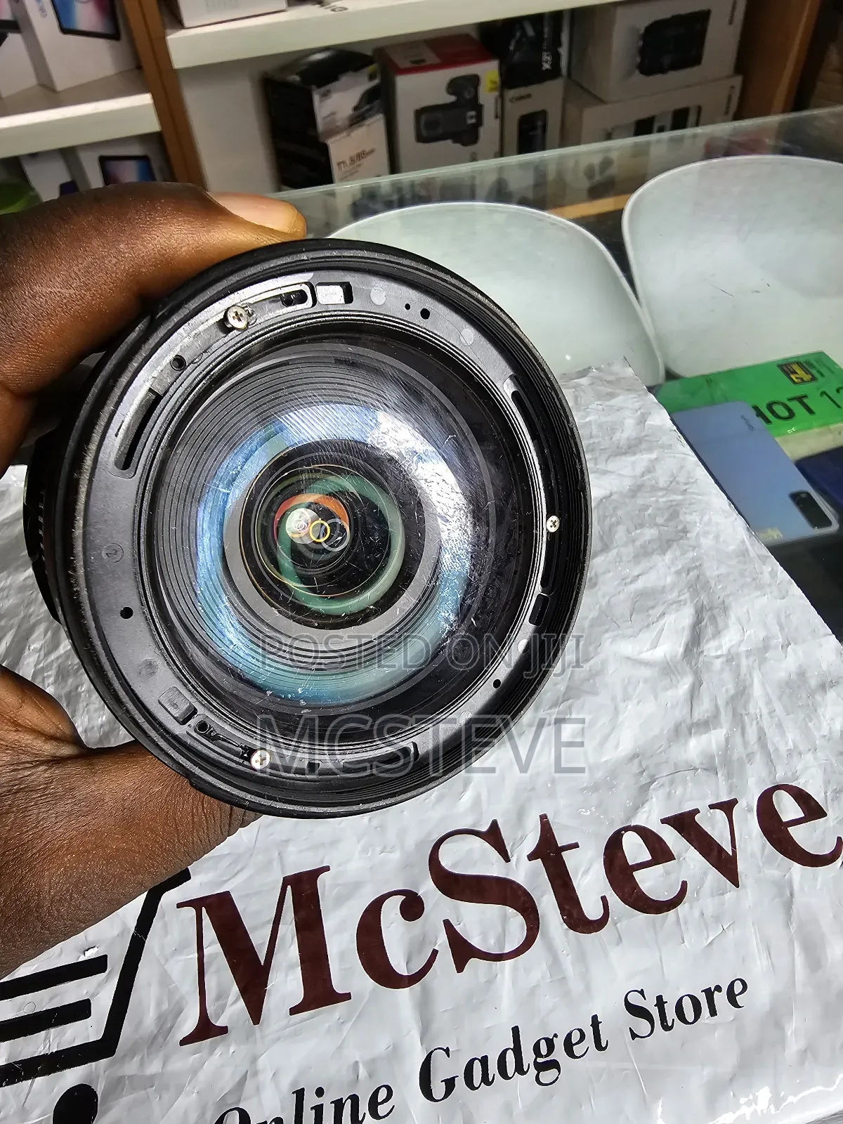 Canon 24 - 105MM 1:4 L IS USM Lens,