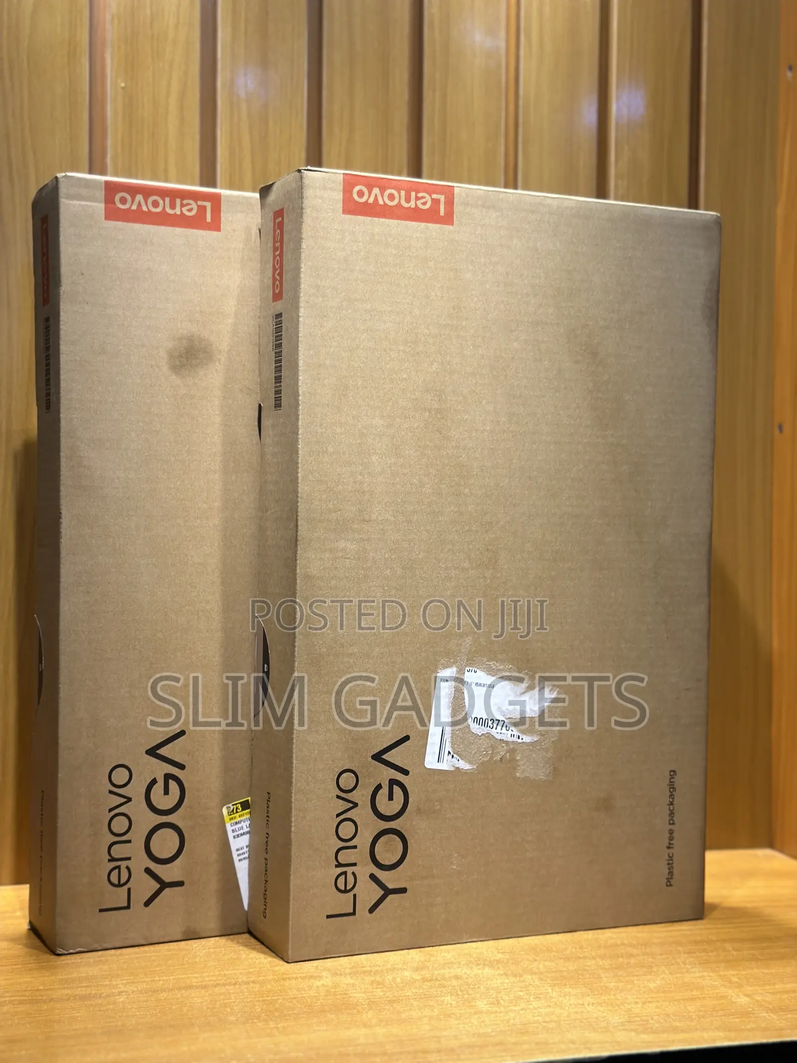 New Laptop Lenovo Yoga 700 8GB AMD Ryzen 5 SSD 512GB