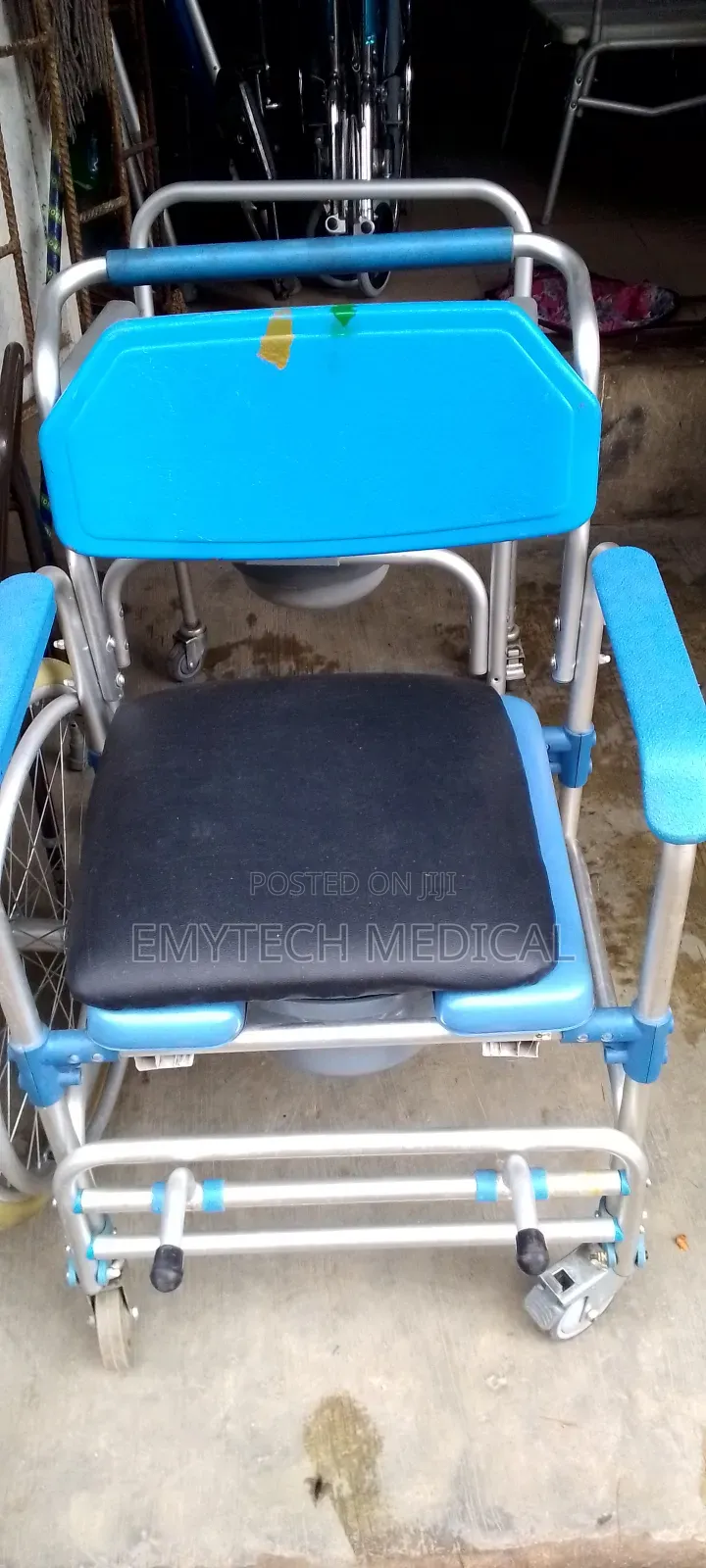 Commode Chair With Wheels