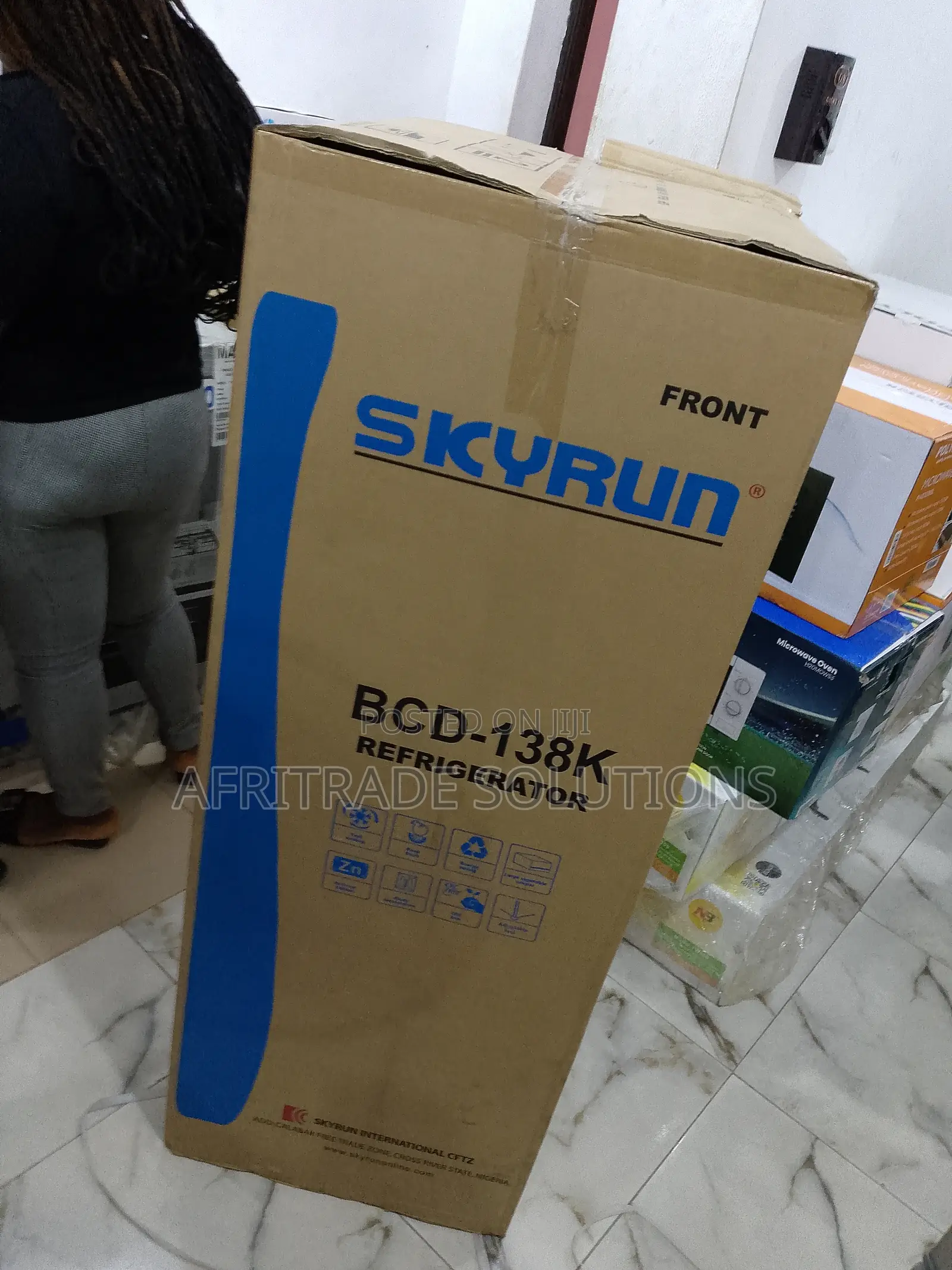 Skyrun 138 Liters Double Door Fridge- Recessed Handle