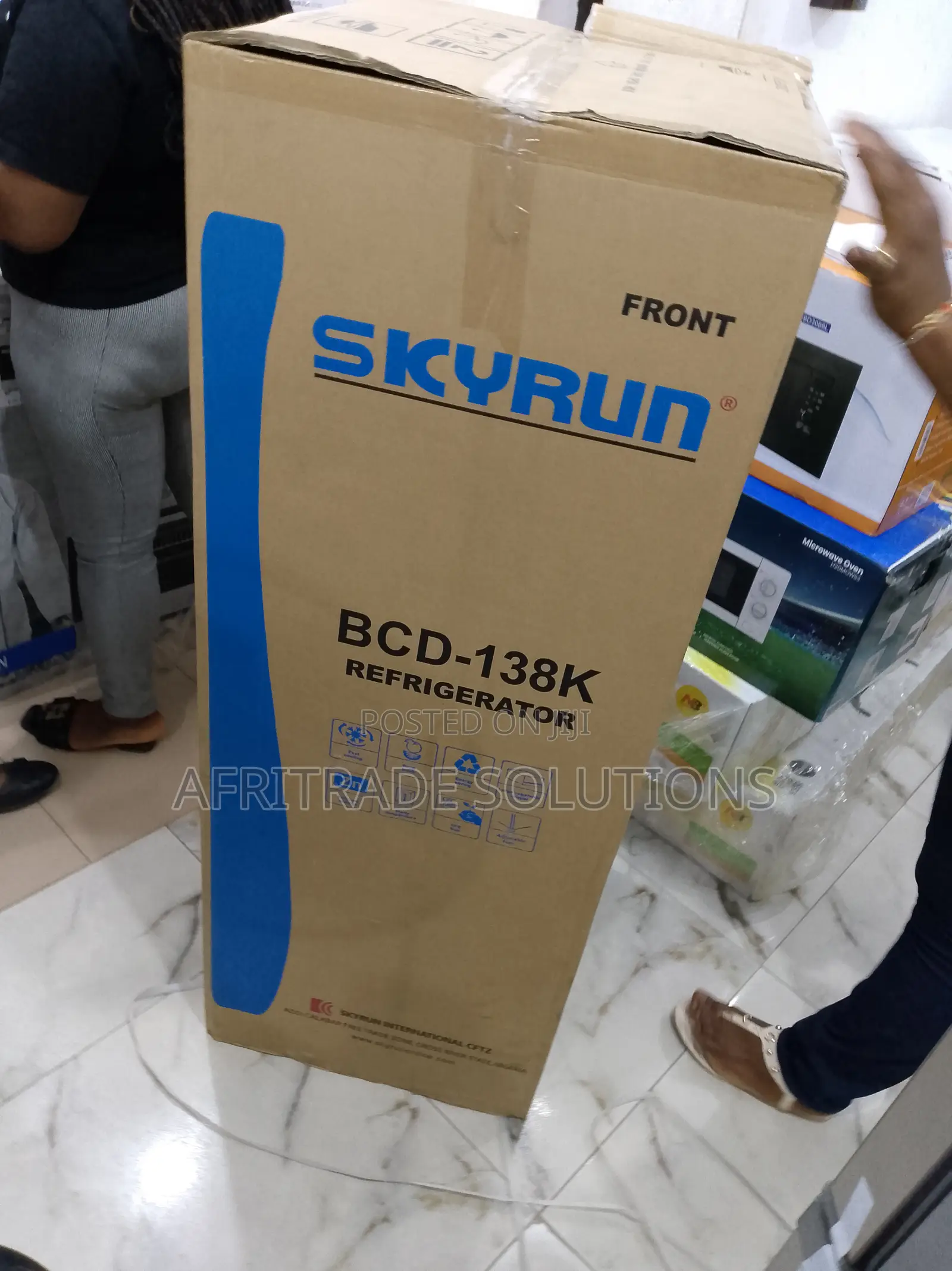Skyrun 138 Liters Double Door Fridge Suitable for Your Home