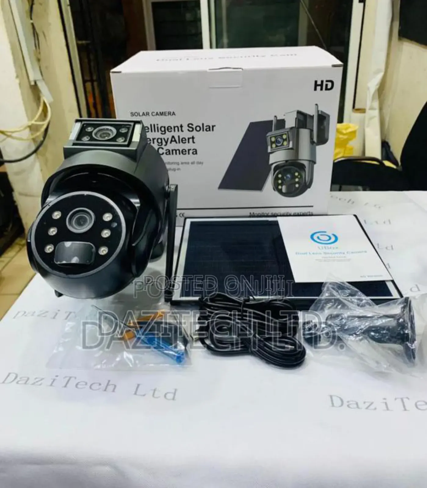 4G Solar Dual Lens Camera Ubox