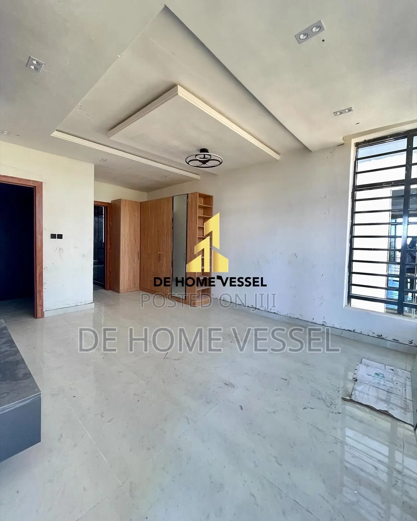 5bdrm Duplex in Lekki Phase 1 for sale