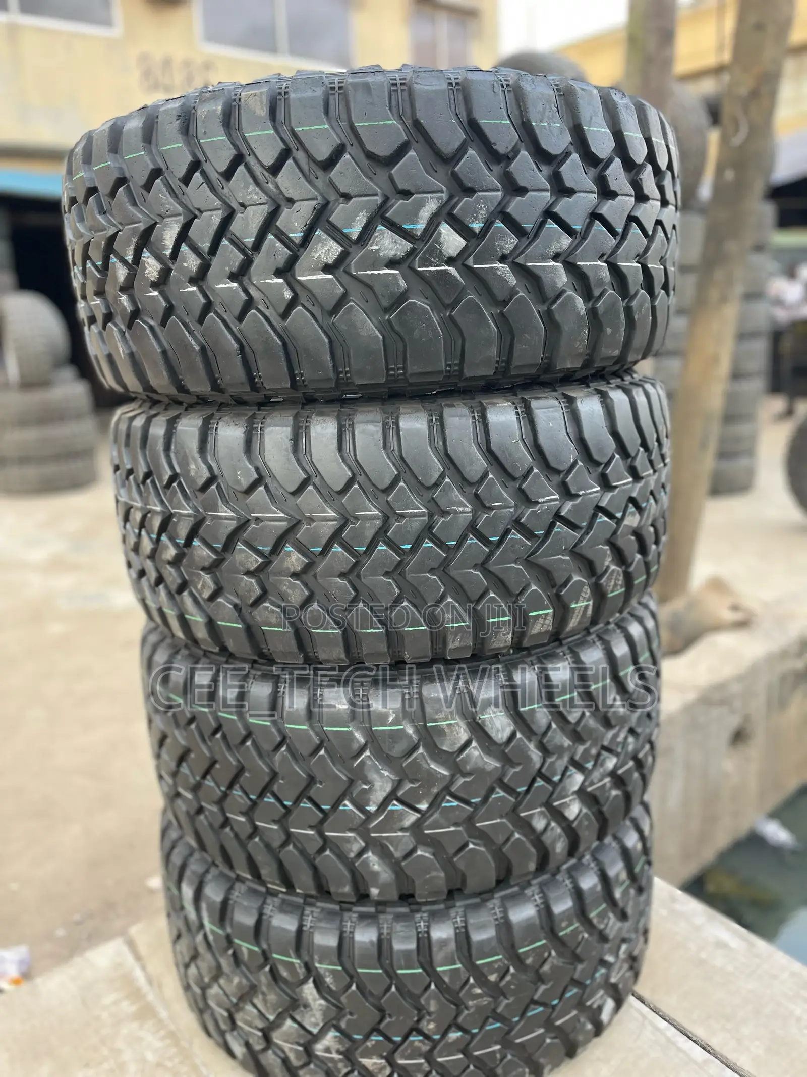 33x12.50R20 Set Hankook