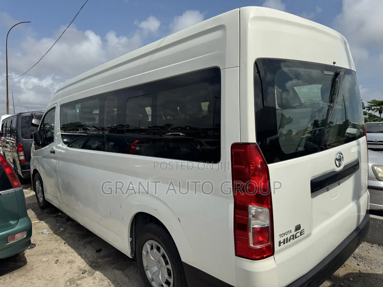 Toyota HiAce 2020 White