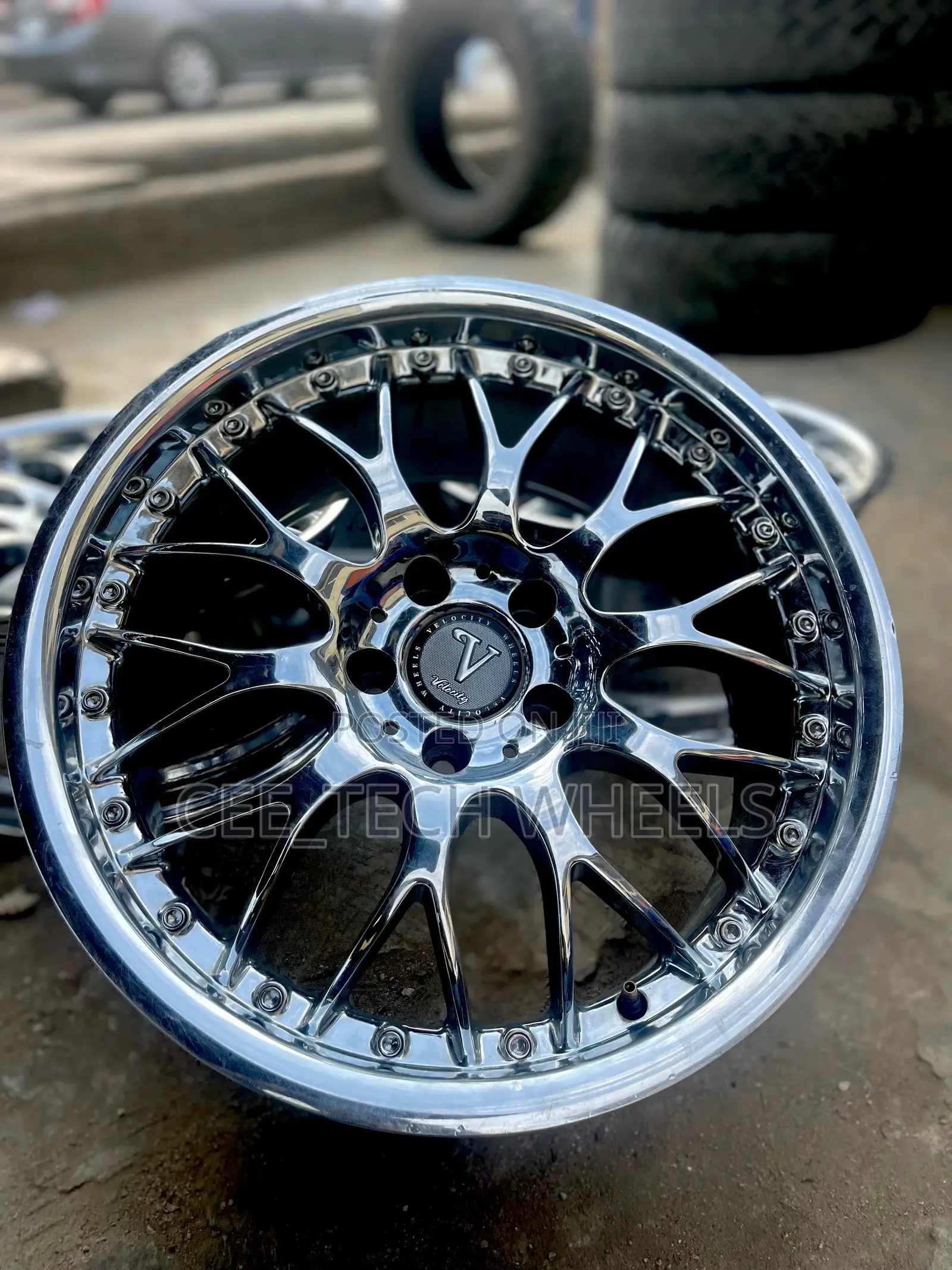 Neatly 18 Inches Chrome for Benz Lexus Camry Honda Etc