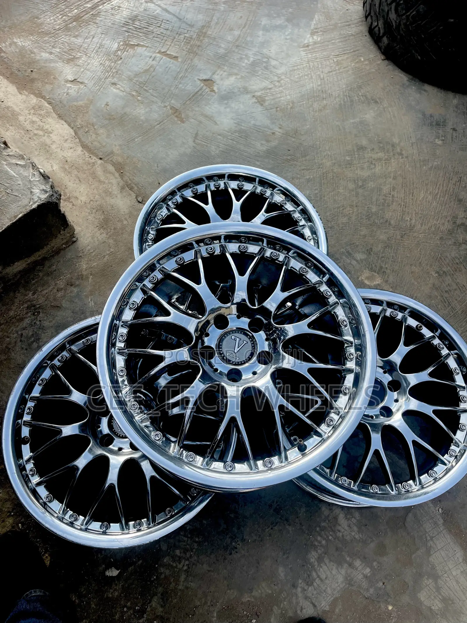 Neatly 18 Inches Chrome for Benz Lexus Camry Honda Etc