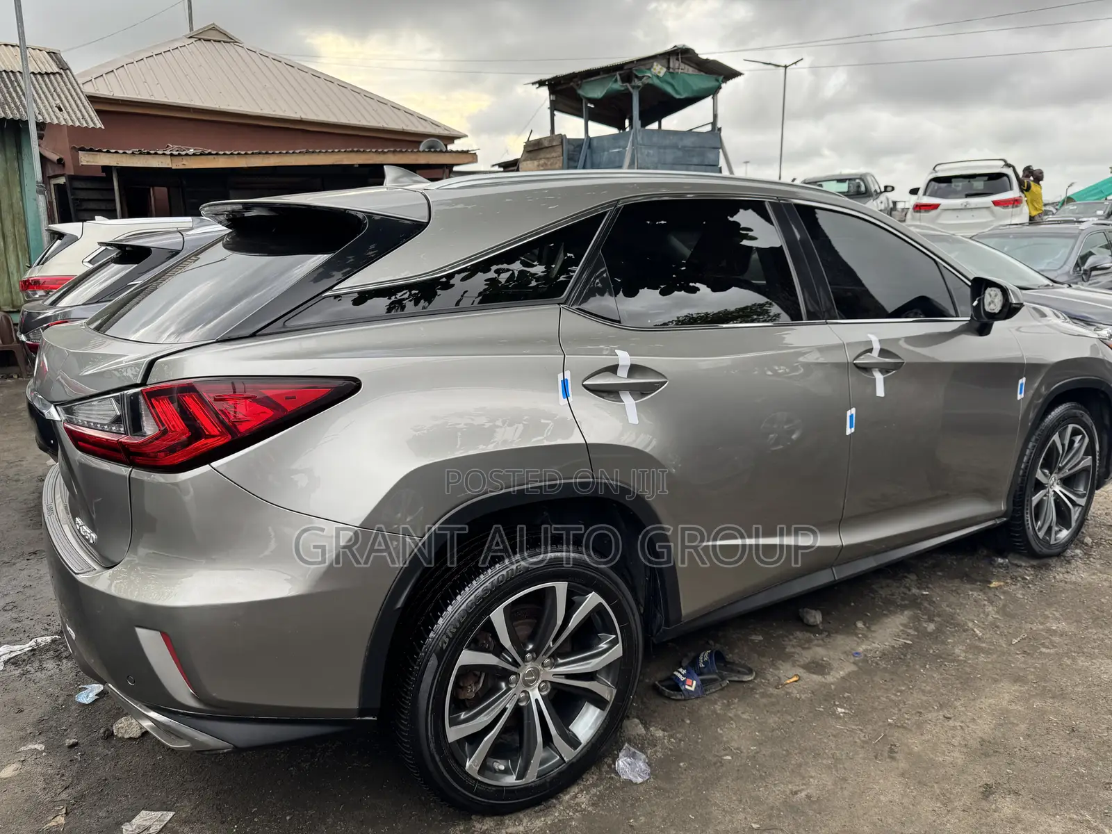 Lexus RX 350 AWD 2017 Gold
