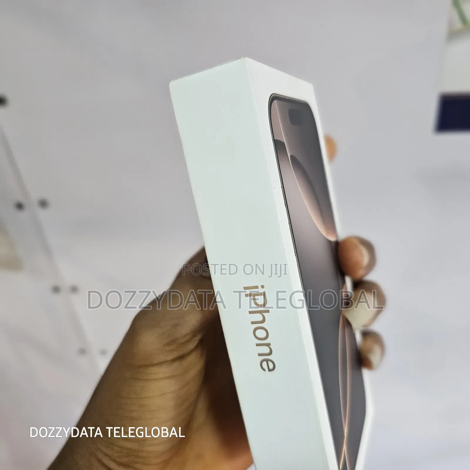 New Apple iPhone 16 Pro 256 GB Rose Gold
