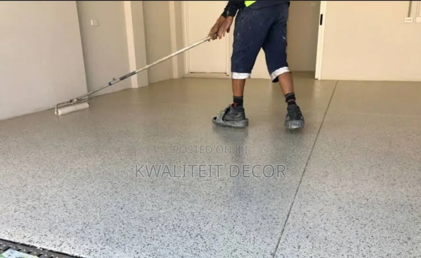 Flakes Epoxy Flooring Floor