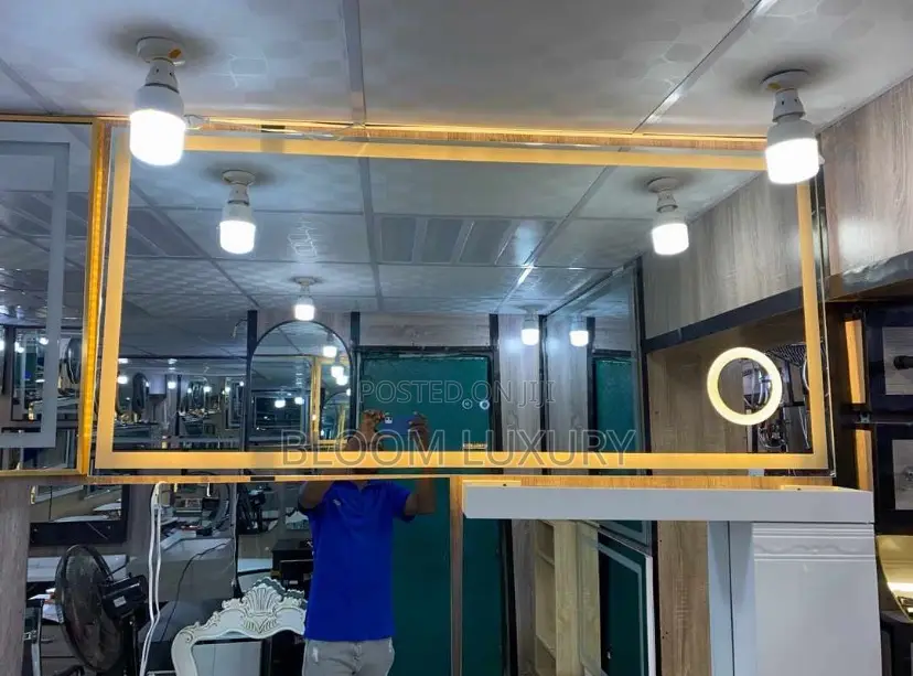 Moon Shaped 3 Color LED Mirror