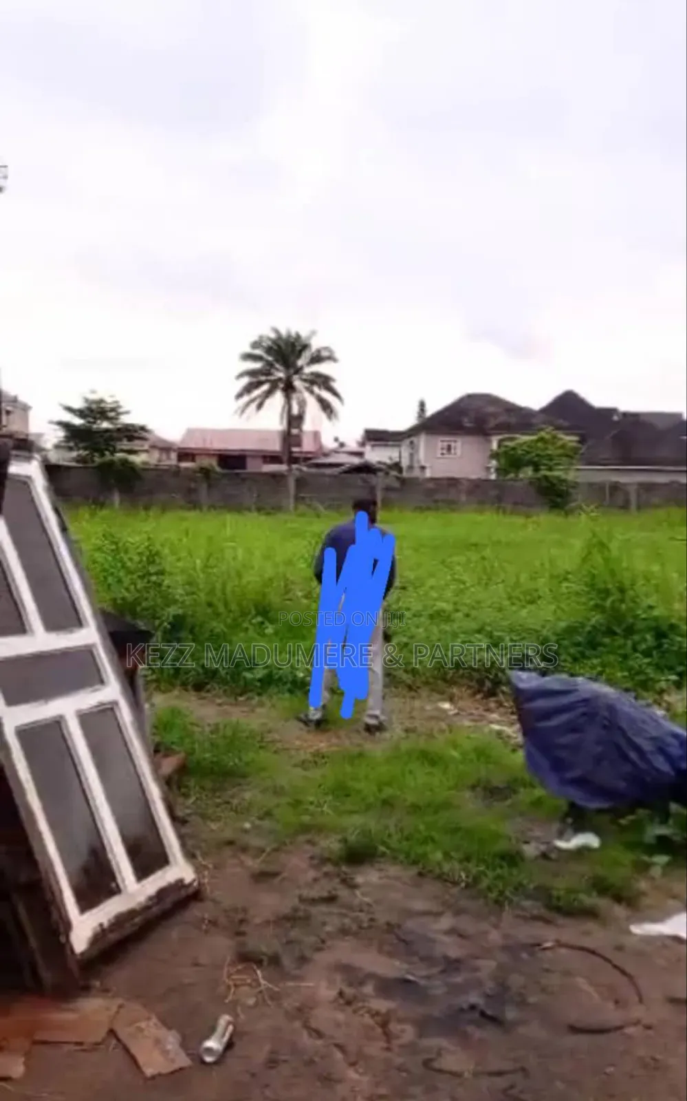 For Sale: 3 Plots , 2 Poles Off Major Peter Odili
