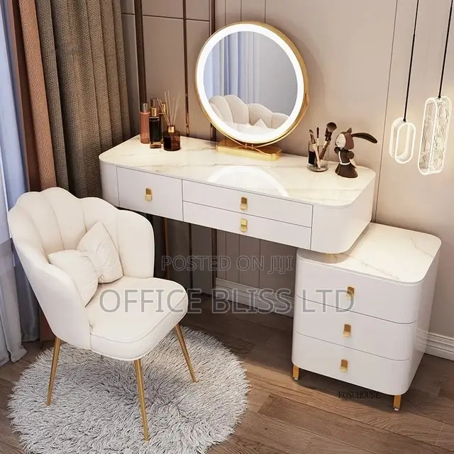 Luxury Bedroom Mirror With Cabinet Storage