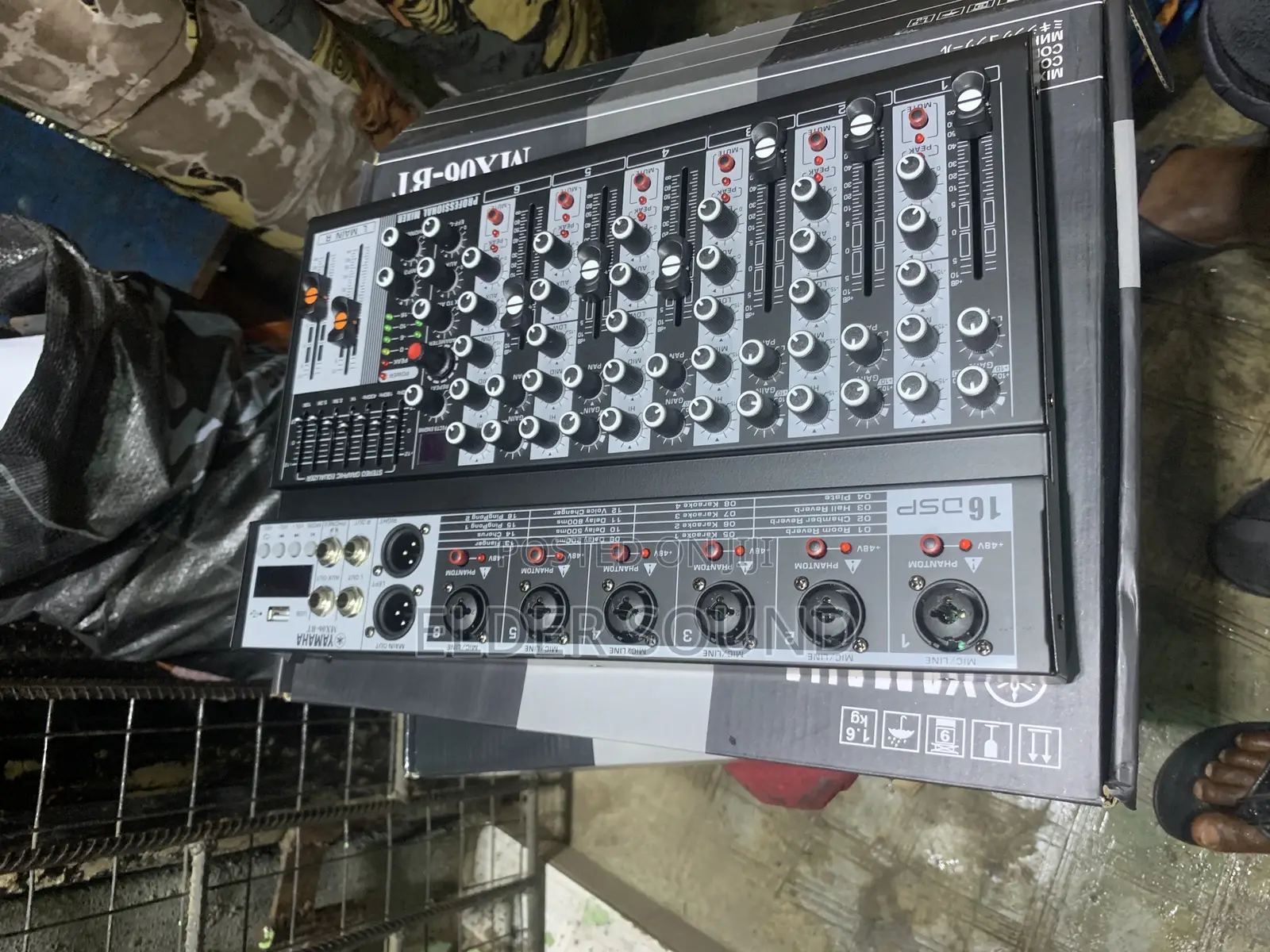 6channel Yamaha Mixer With Equalizer and Effects