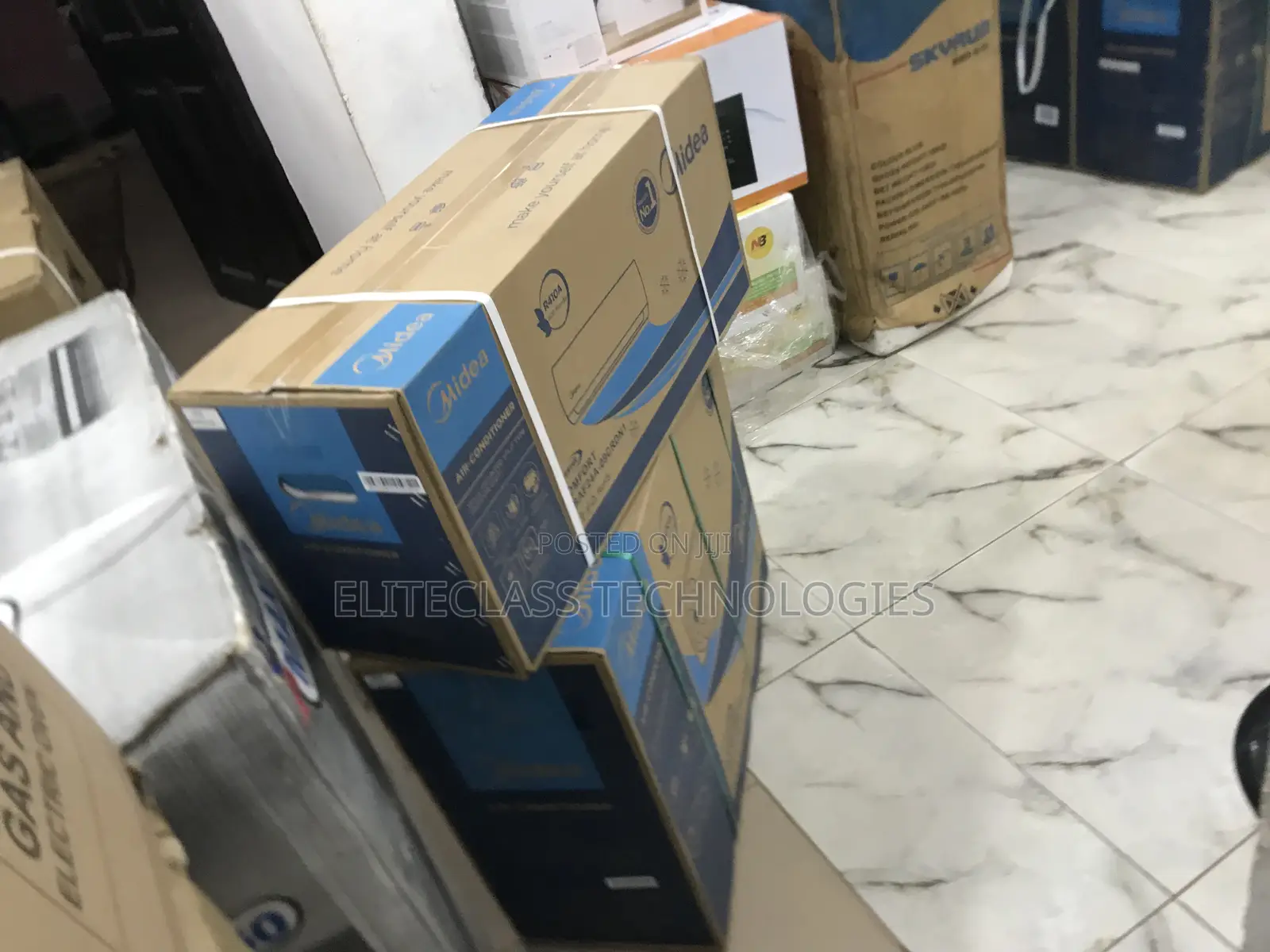 Modern Midea 1hp Inverter Split Air Conditioner