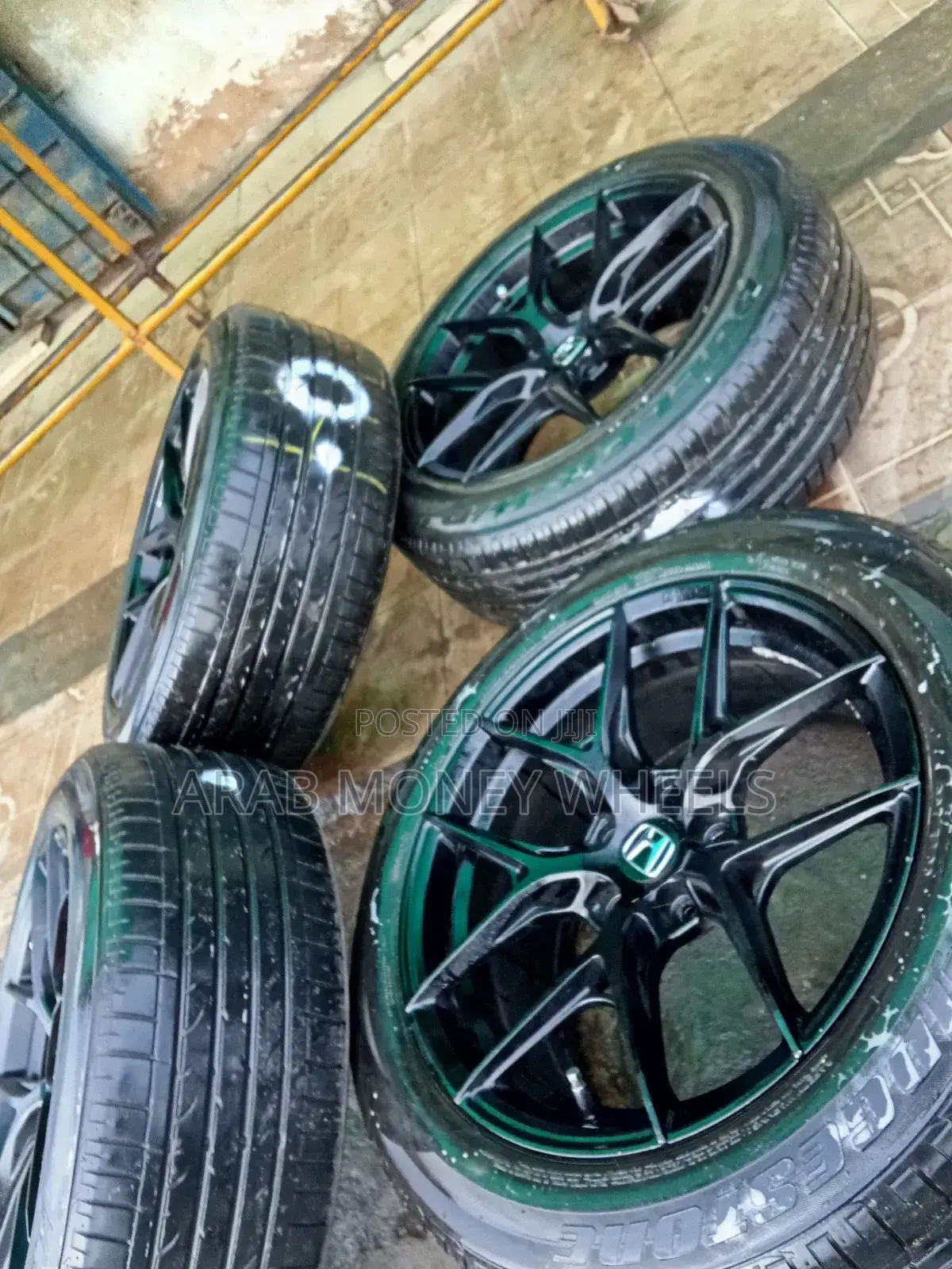 Pure Black 18 Inch for Honda