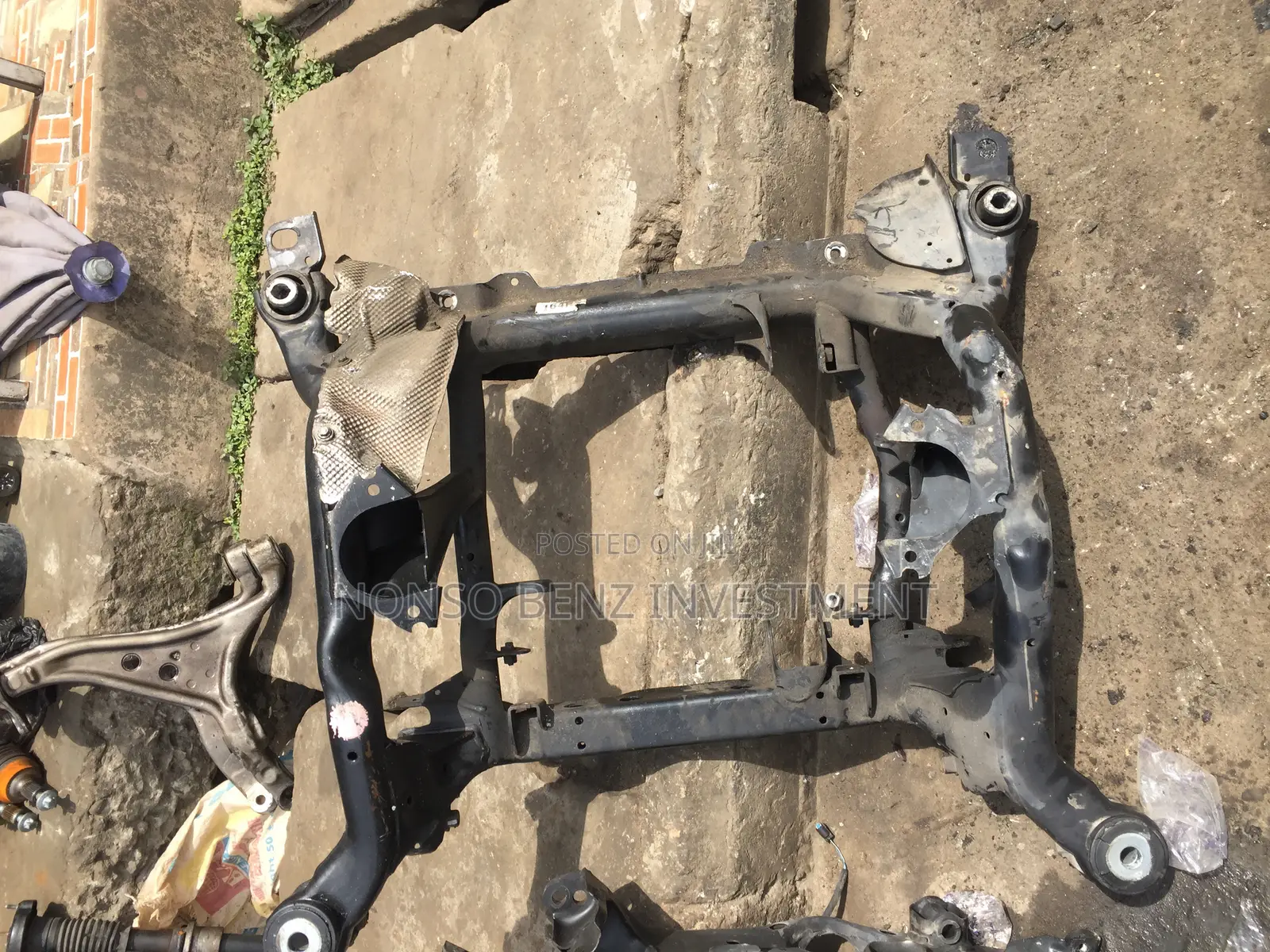 Engine Beam ML350(164) 06-011
