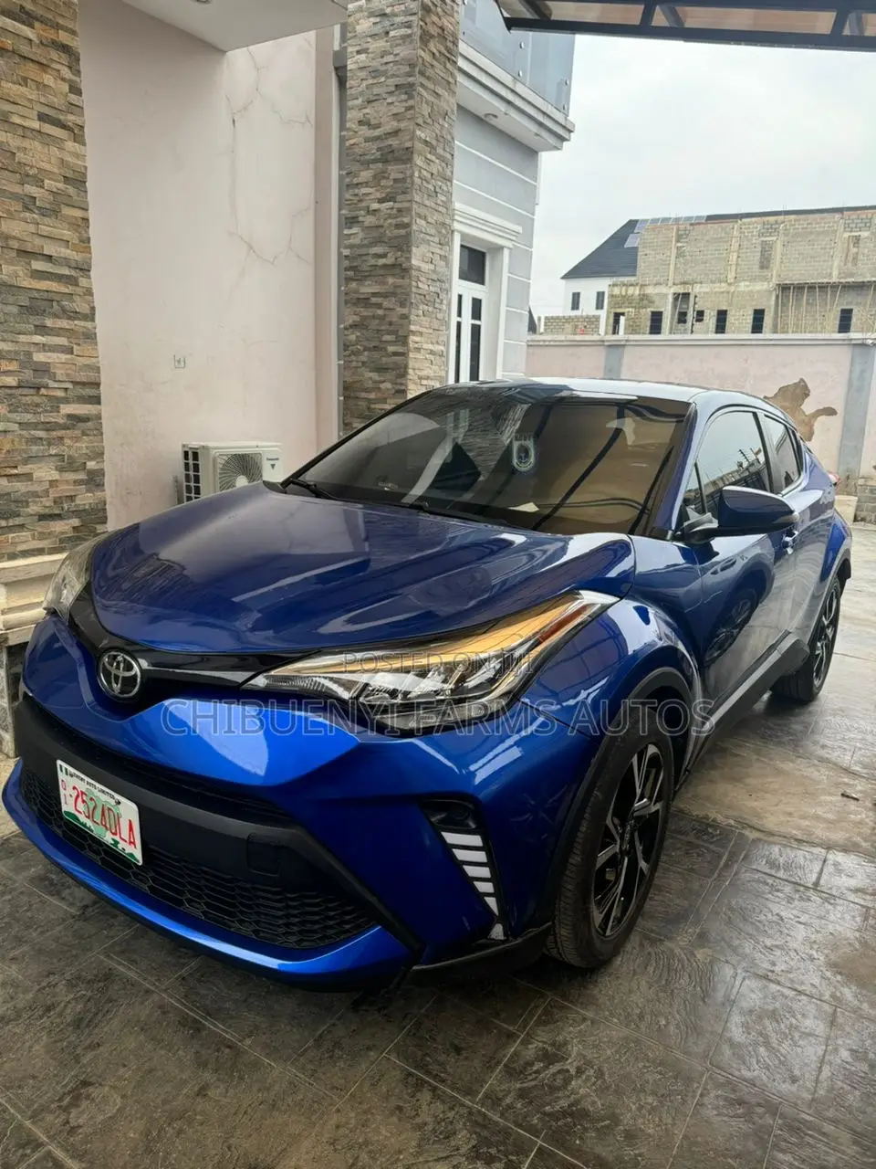 Toyota C-HR Limited 2022 Blue