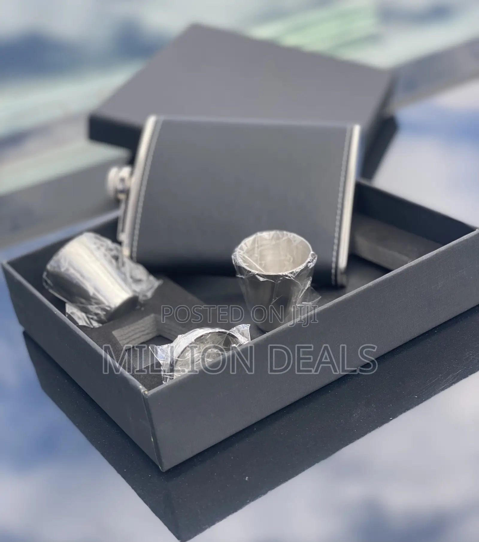 Portable Hip Flask Liquor Bottle