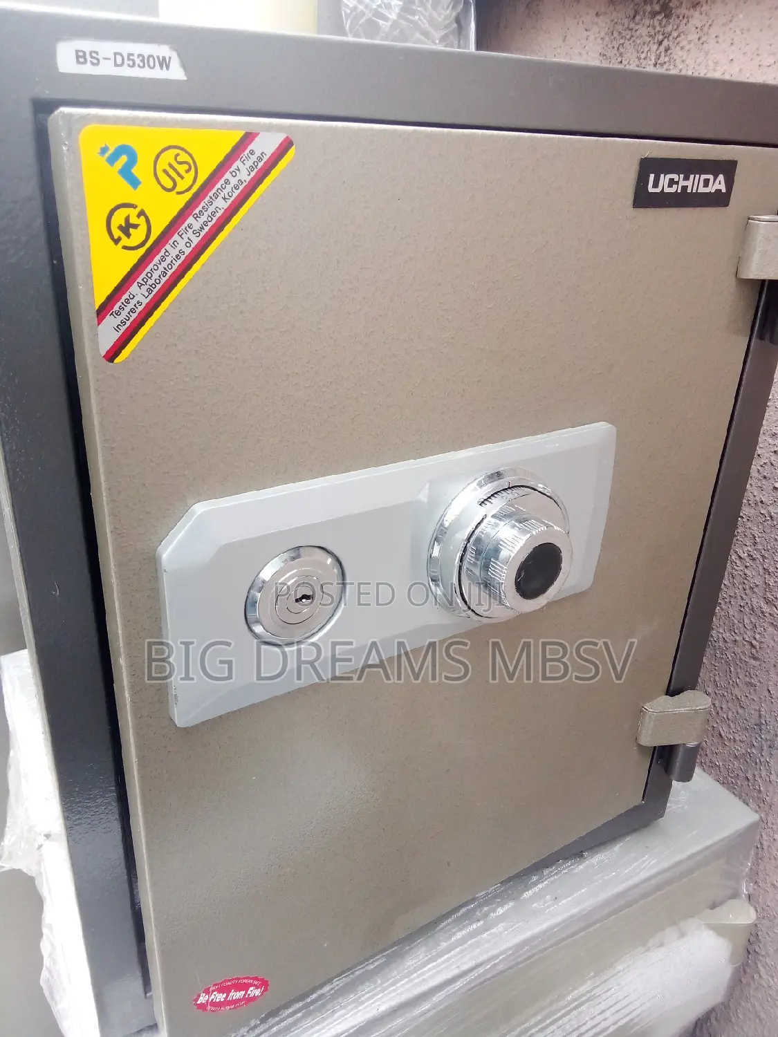 M 530 Analogue Fireproof Safe
