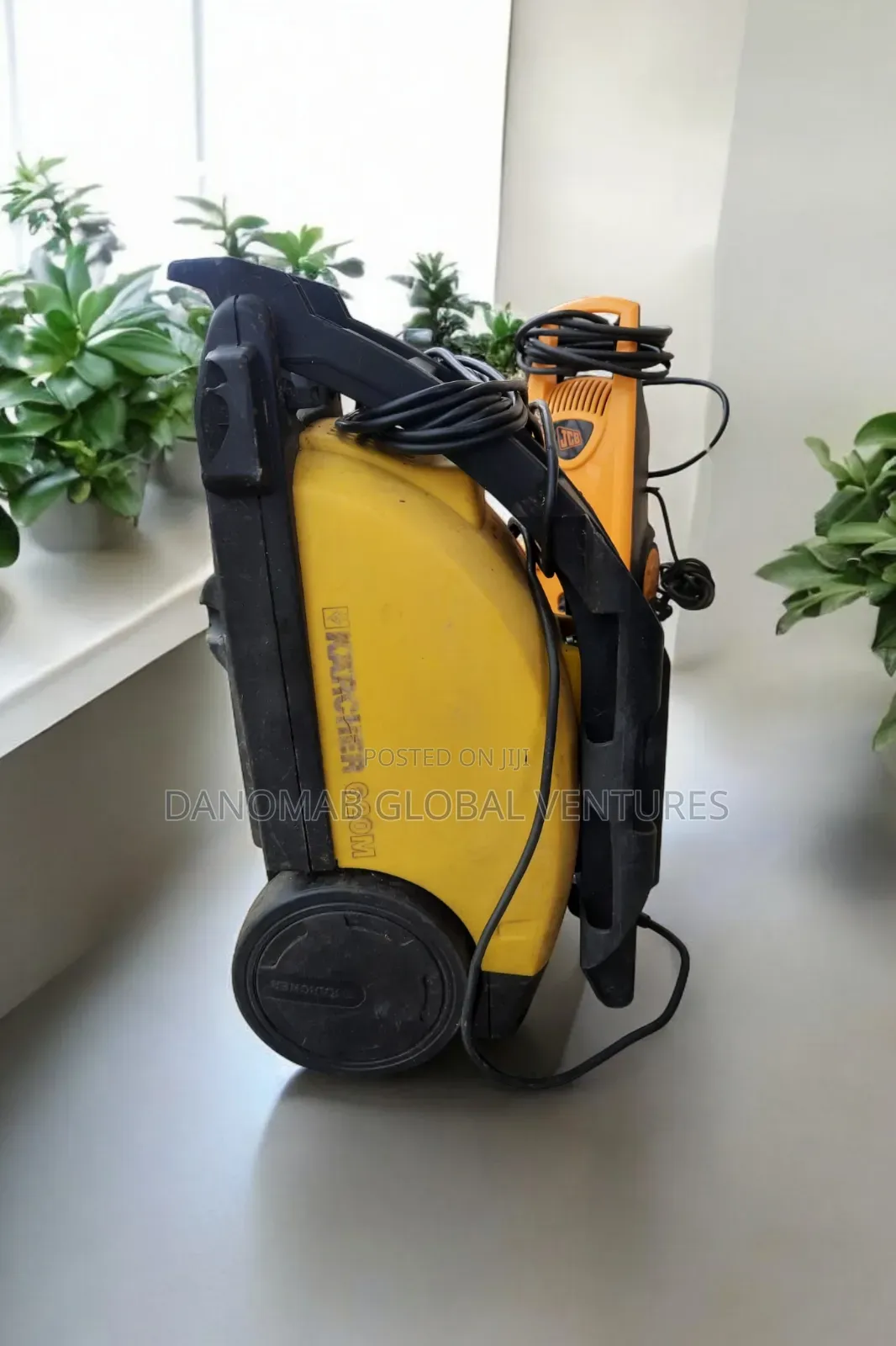 Karcher 620m (Full Engine)Superior High Pressure Washer,Soap Container