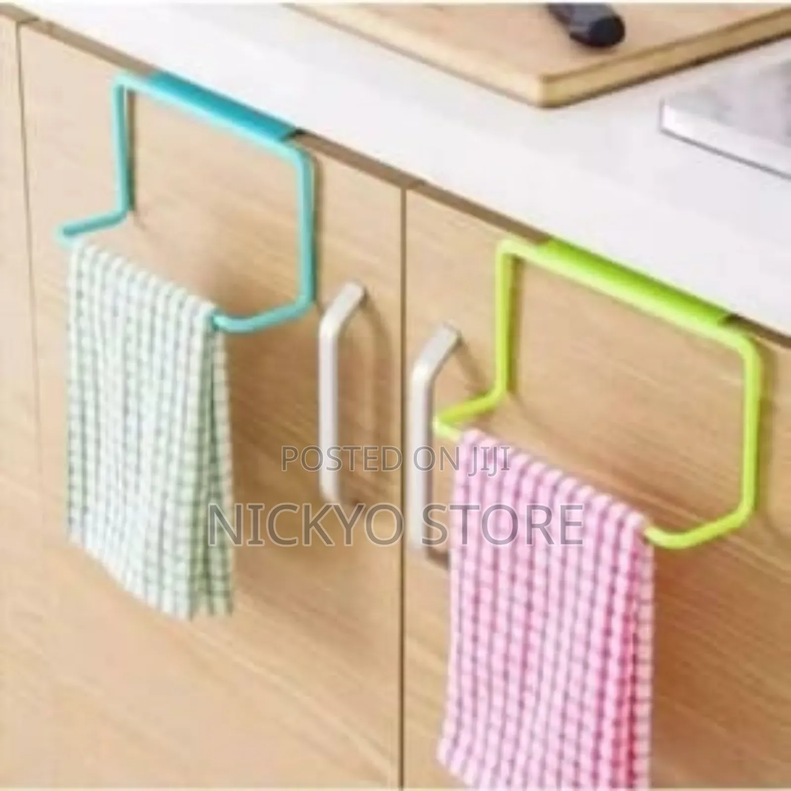 Over-the-Cabinet Napkin Holder