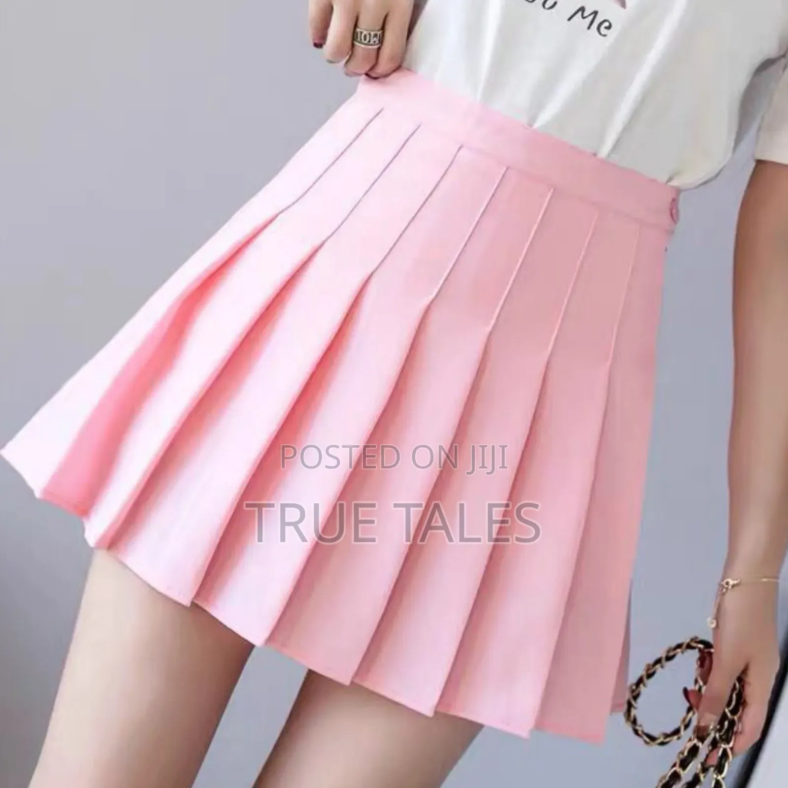 Ladies Pleated Short Skirts
