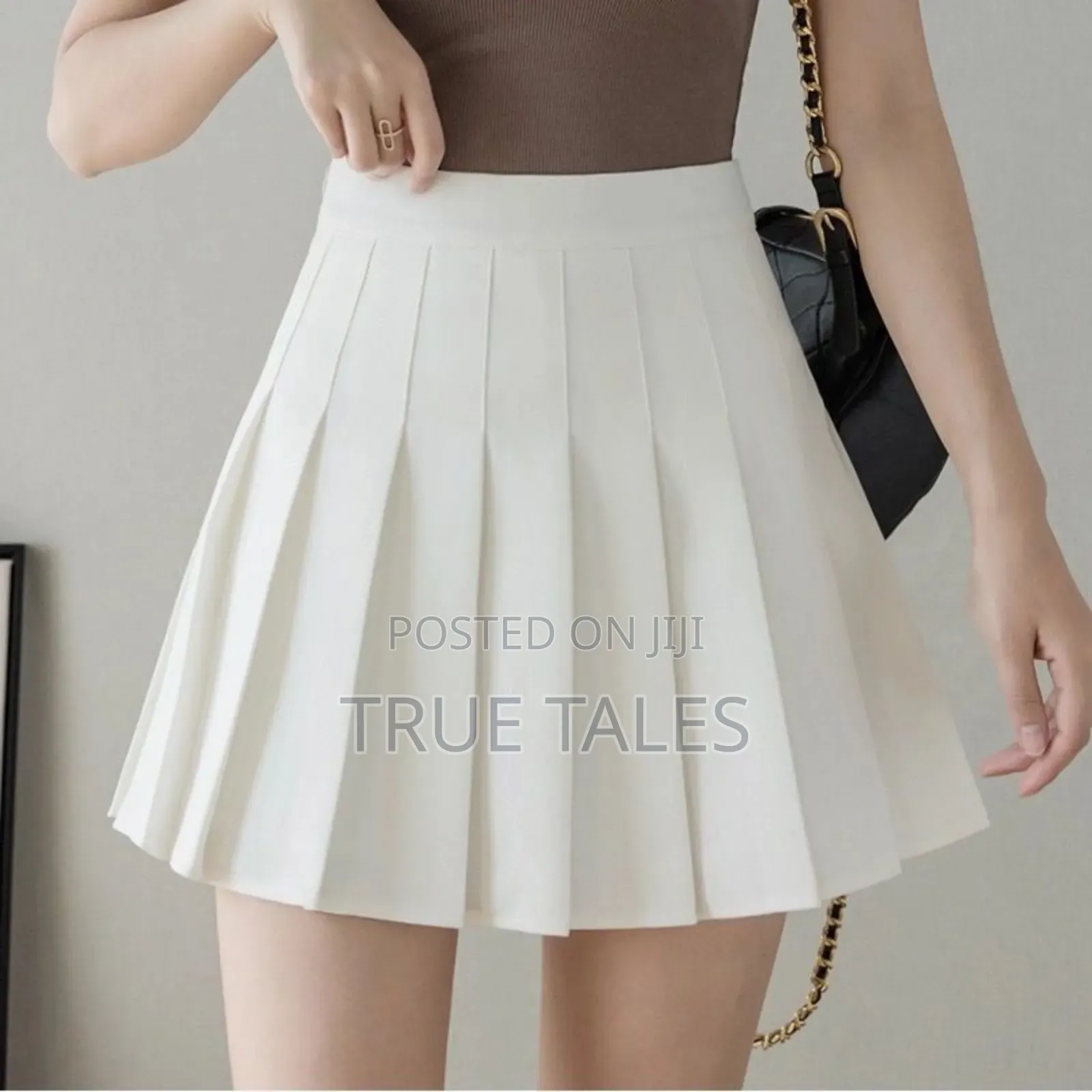 Ladies Pleated Short Skirts