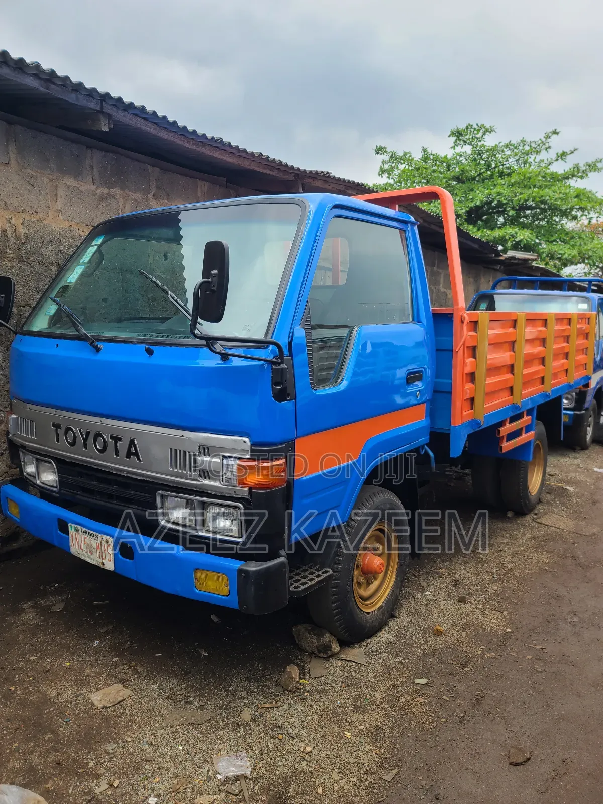 Toyota Dyna 200 1998 Model 6 Tyres