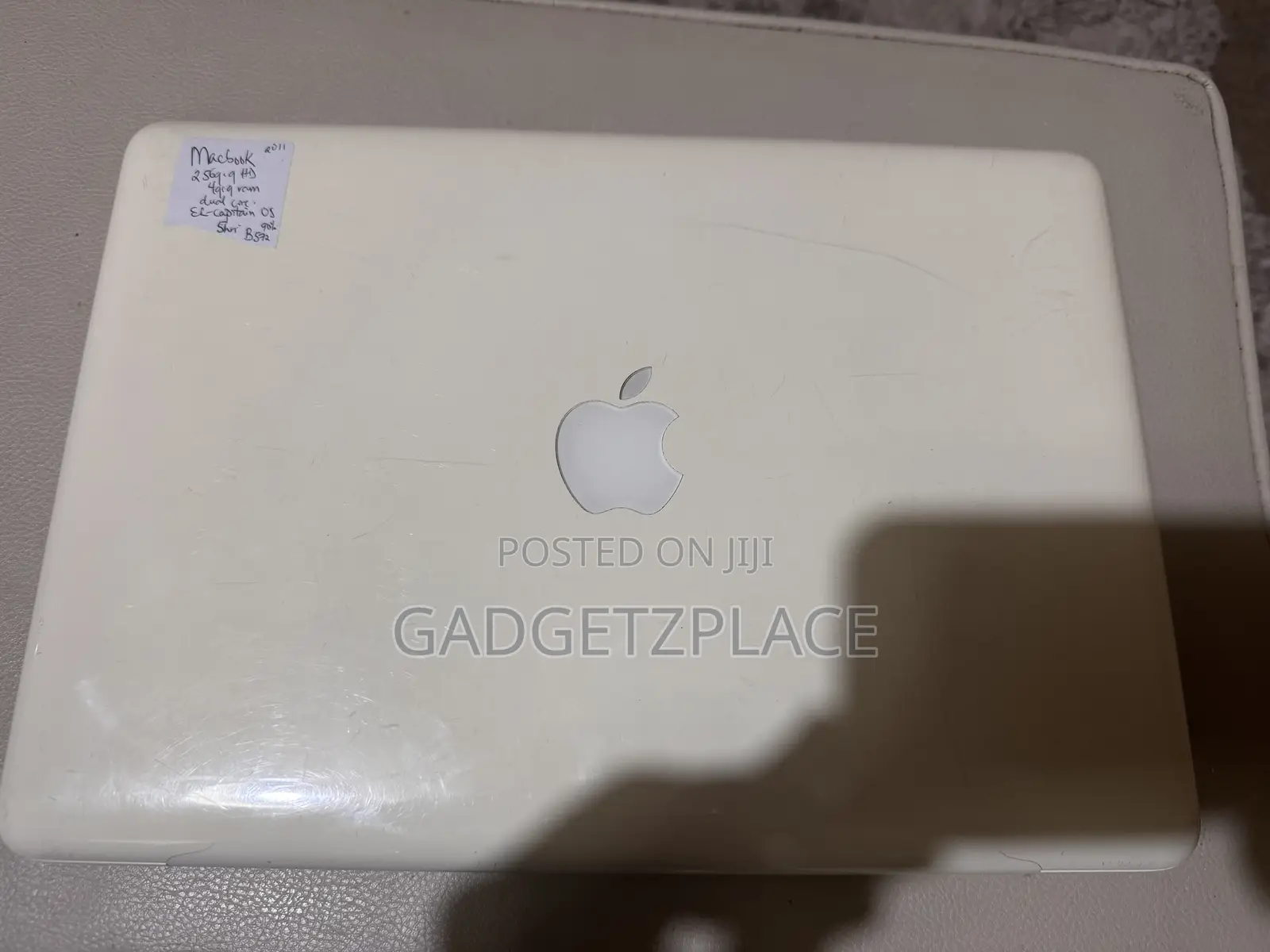 Laptop Apple MacBook 4GB Intel Core 2 Duo HDD 256GB