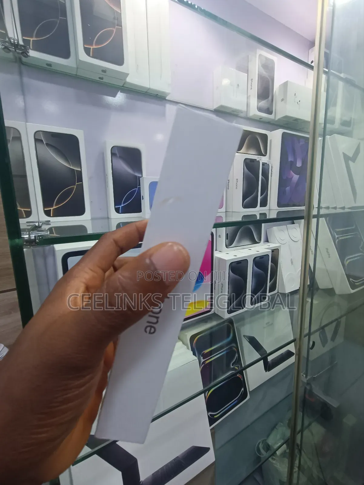 New Apple iPhone 16 Pro 128 GB