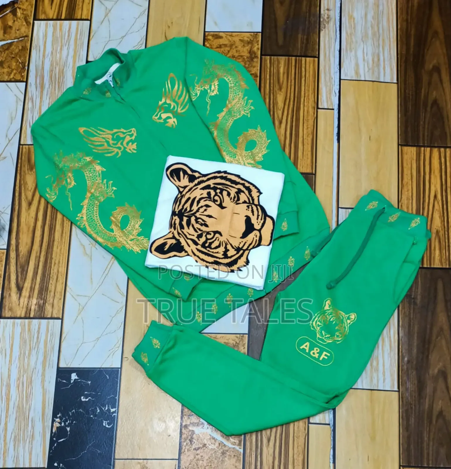 Lion Brand 3in 1 Jacket, Top and Joggers Set
