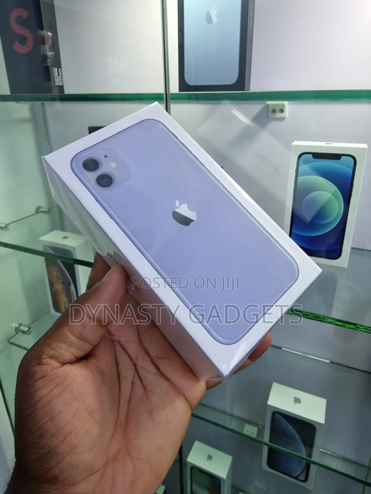 New Apple iPhone 11 128 GB Purple