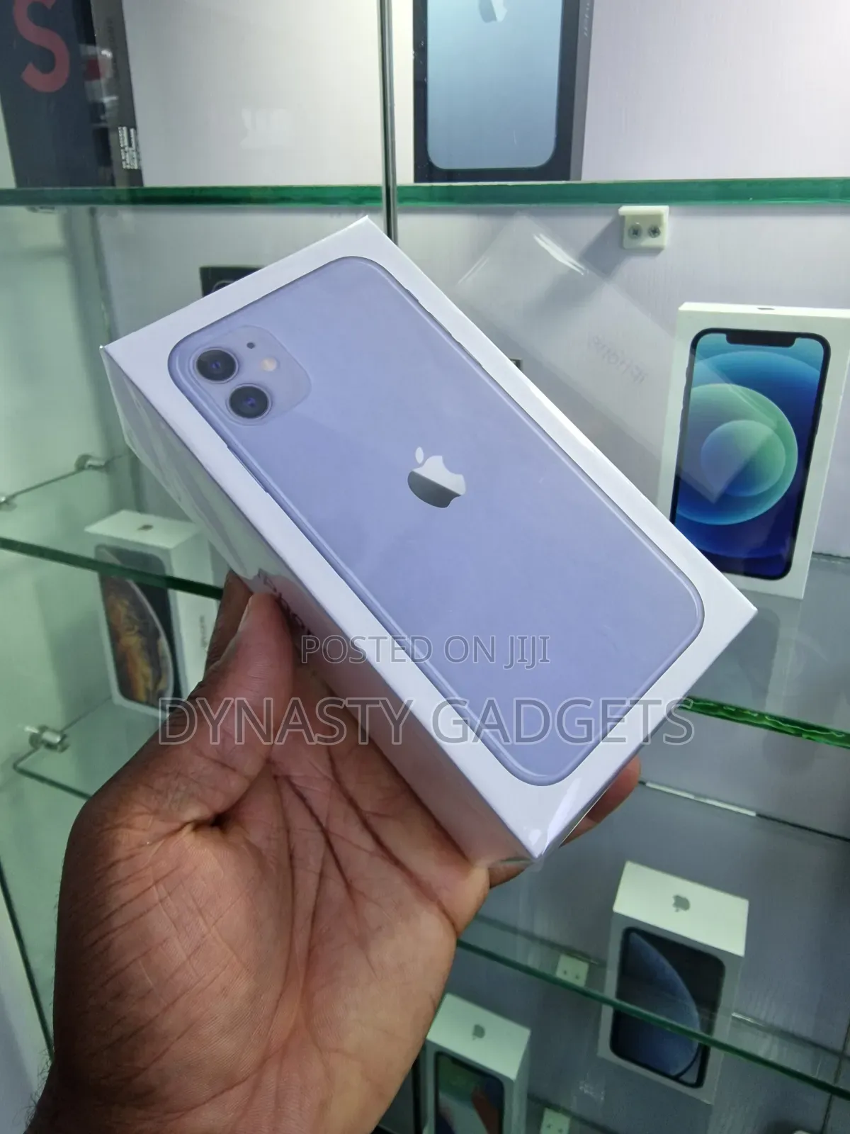 New Apple iPhone 11 128 GB Purple