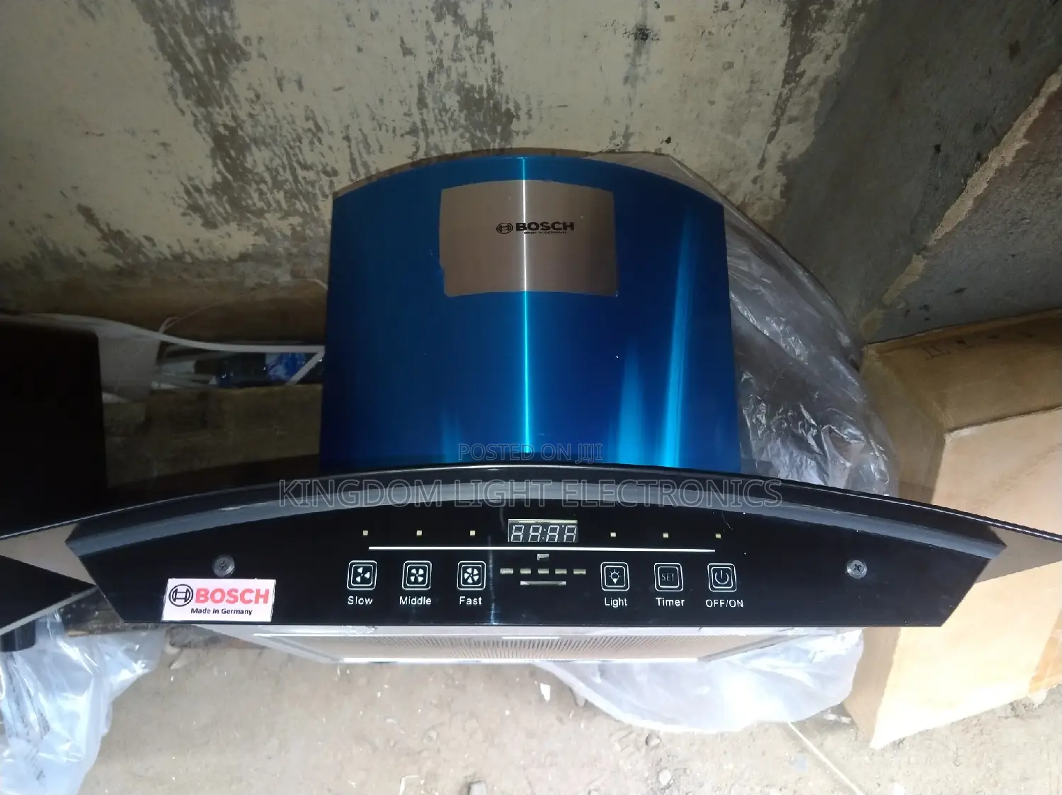 Bosch 60x60cm Kitchen Heat Extractor