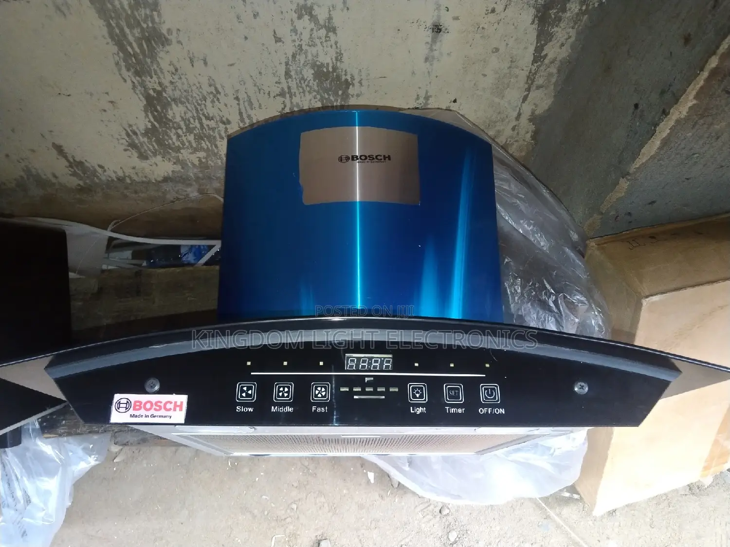Bosch 60x60cm Kitchen Heat Extractor