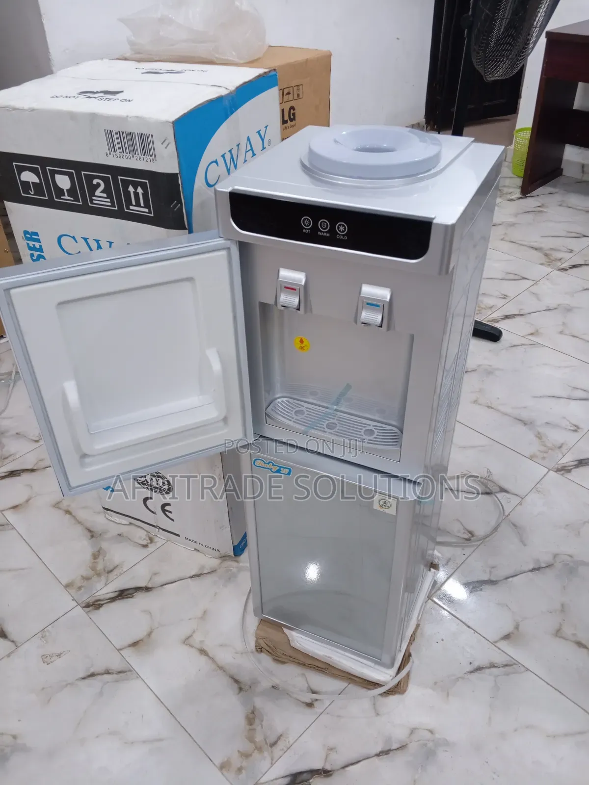 Cway Hot/Cold Silver Stand Dispensing Machine Byb87