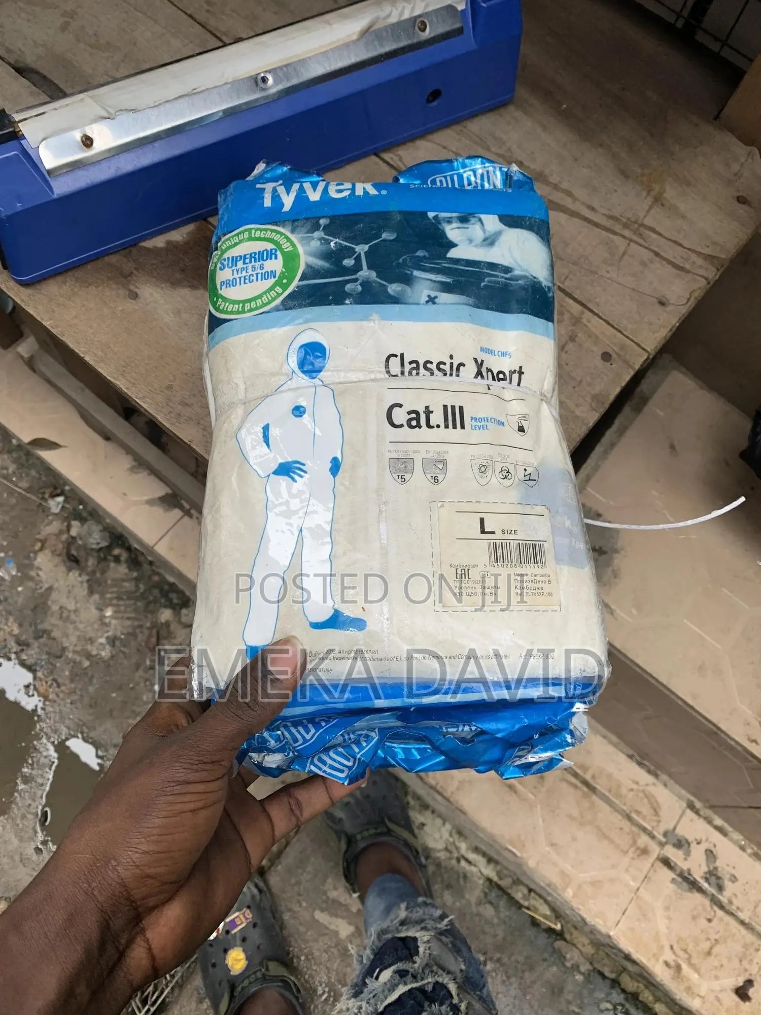 Disposable Tyvek Coverall