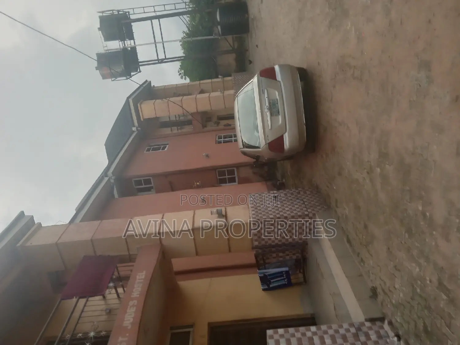 A Double 40 Rooms Self-Contained All Ensuite in Owerri